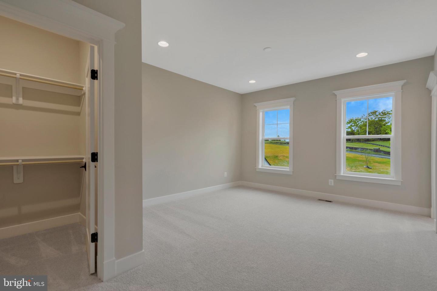 16020 KEYMER HILL CT, HAMILTON, Virginia 20158, 4 Bedrooms Bedrooms, ,4 BathroomsBathrooms,Residential,For sale,16020 KEYMER HILL CT,VALO2098970 MLS # VALO2098970