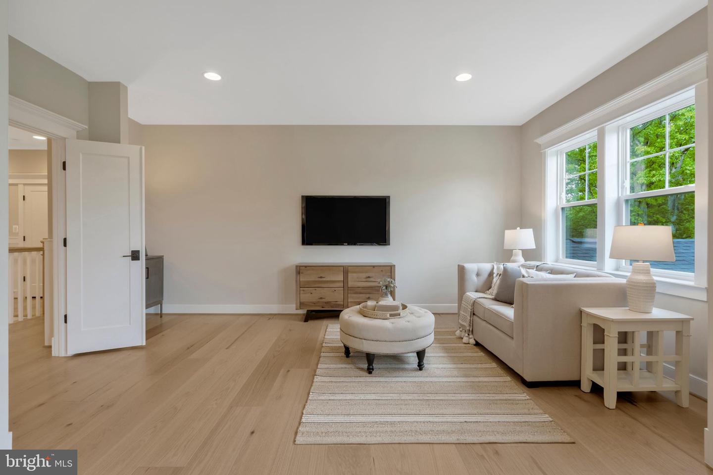 16020 KEYMER HILL CT, HAMILTON, Virginia 20158, 4 Bedrooms Bedrooms, ,4 BathroomsBathrooms,Residential,For sale,16020 KEYMER HILL CT,VALO2098970 MLS # VALO2098970