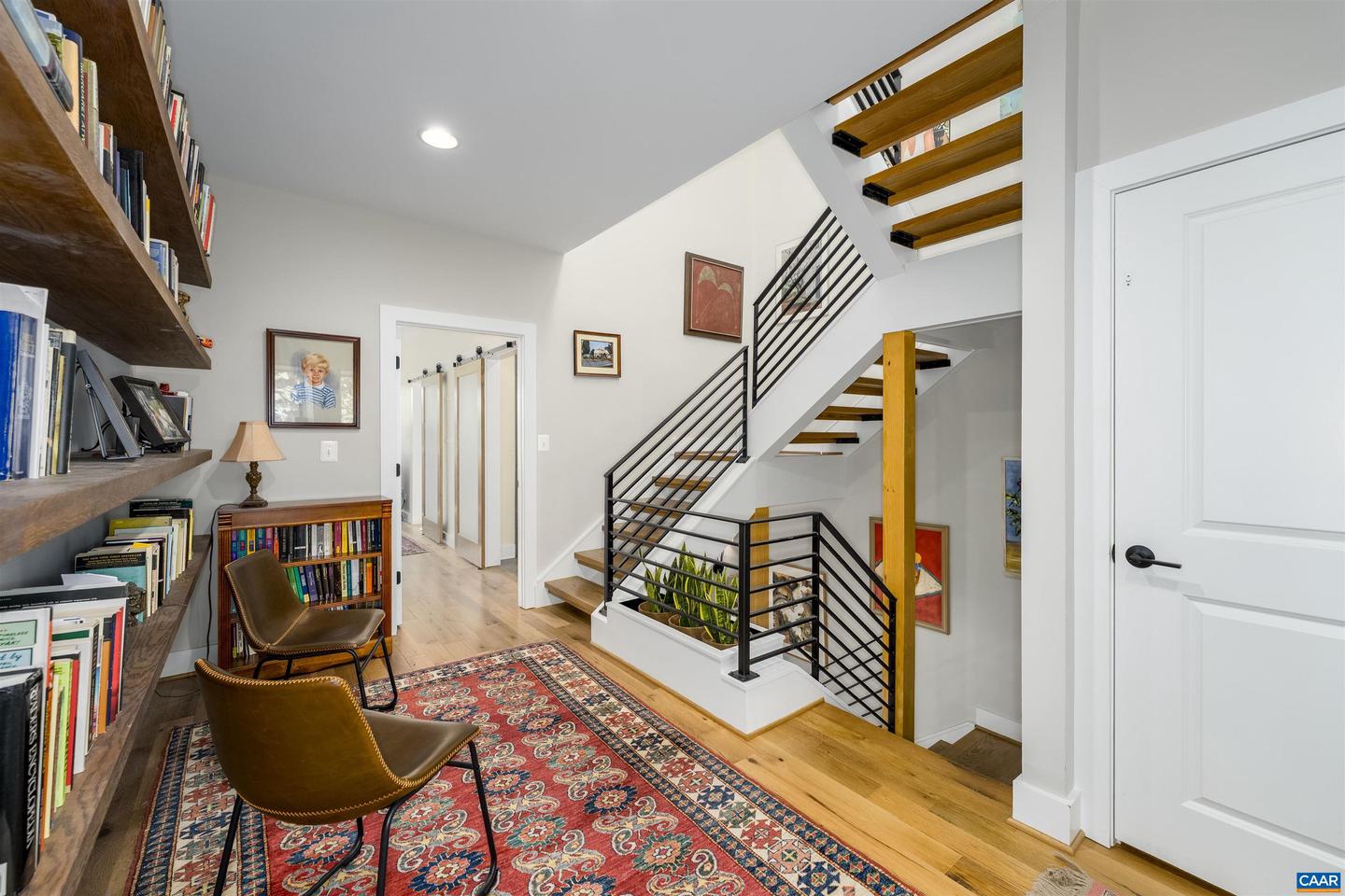 581 LOCHLYN HILL DR #581, CHARLOTTESVILLE, Virginia 22901, 3 Bedrooms Bedrooms, ,2 BathroomsBathrooms,Residential,For sale,581 LOCHLYN HILL DR #581,665473 MLS # 665473
