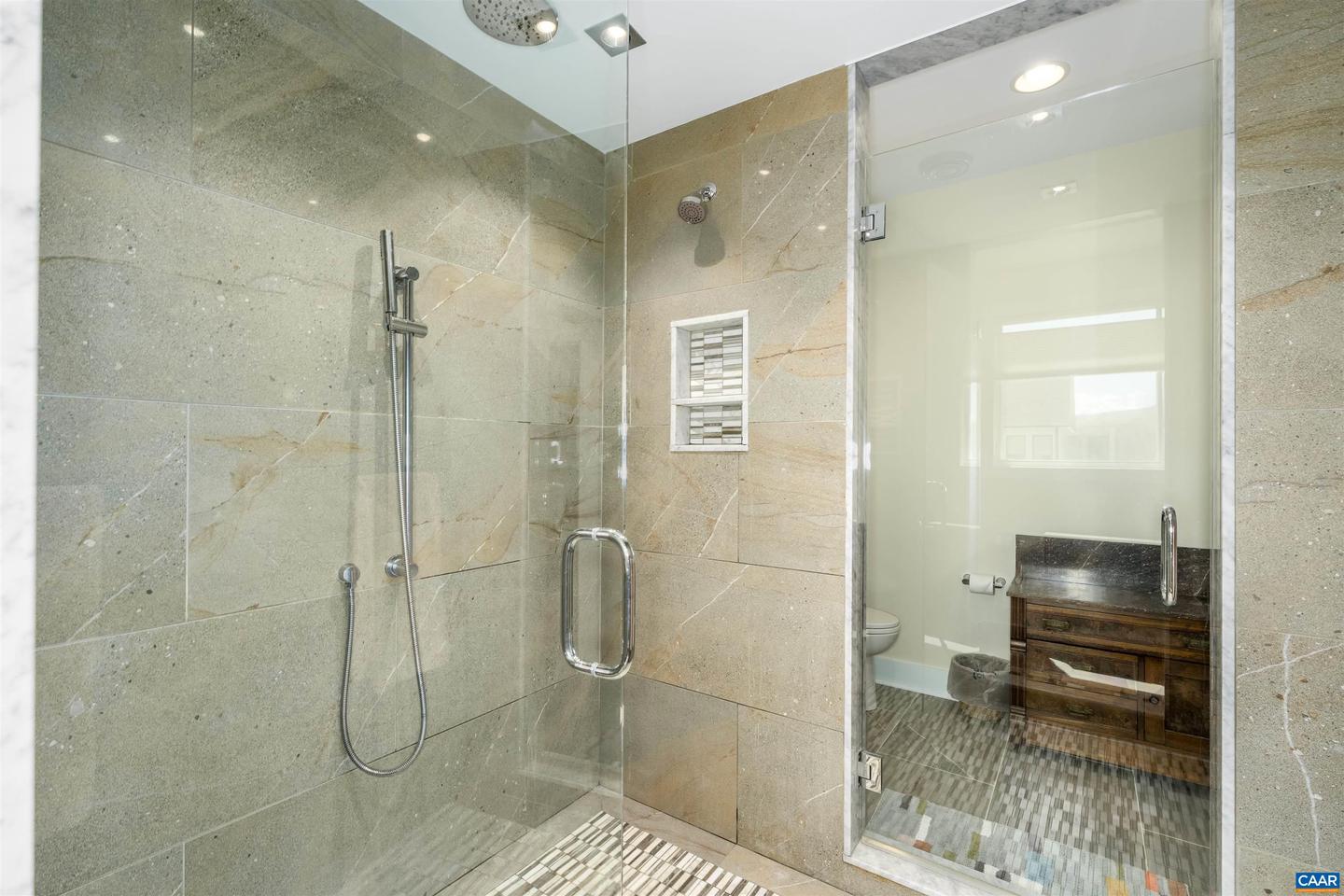 581 LOCHLYN HILL DR #581, CHARLOTTESVILLE, Virginia 22901, 3 Bedrooms Bedrooms, ,2 BathroomsBathrooms,Residential,For sale,581 LOCHLYN HILL DR #581,665473 MLS # 665473