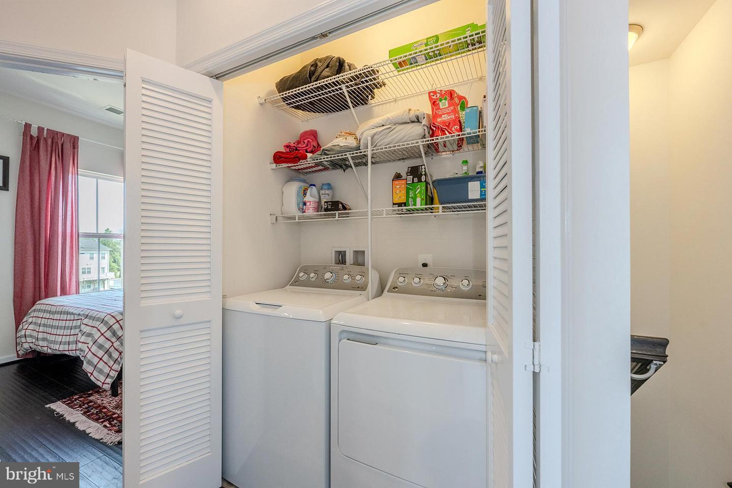 10793 HINTON WAY, MANASSAS, Virginia 20112, 3 Bedrooms Bedrooms, ,2 BathroomsBathrooms,Residential,For sale,10793 HINTON WAY,VAPW2096528 MLS # VAPW2096528