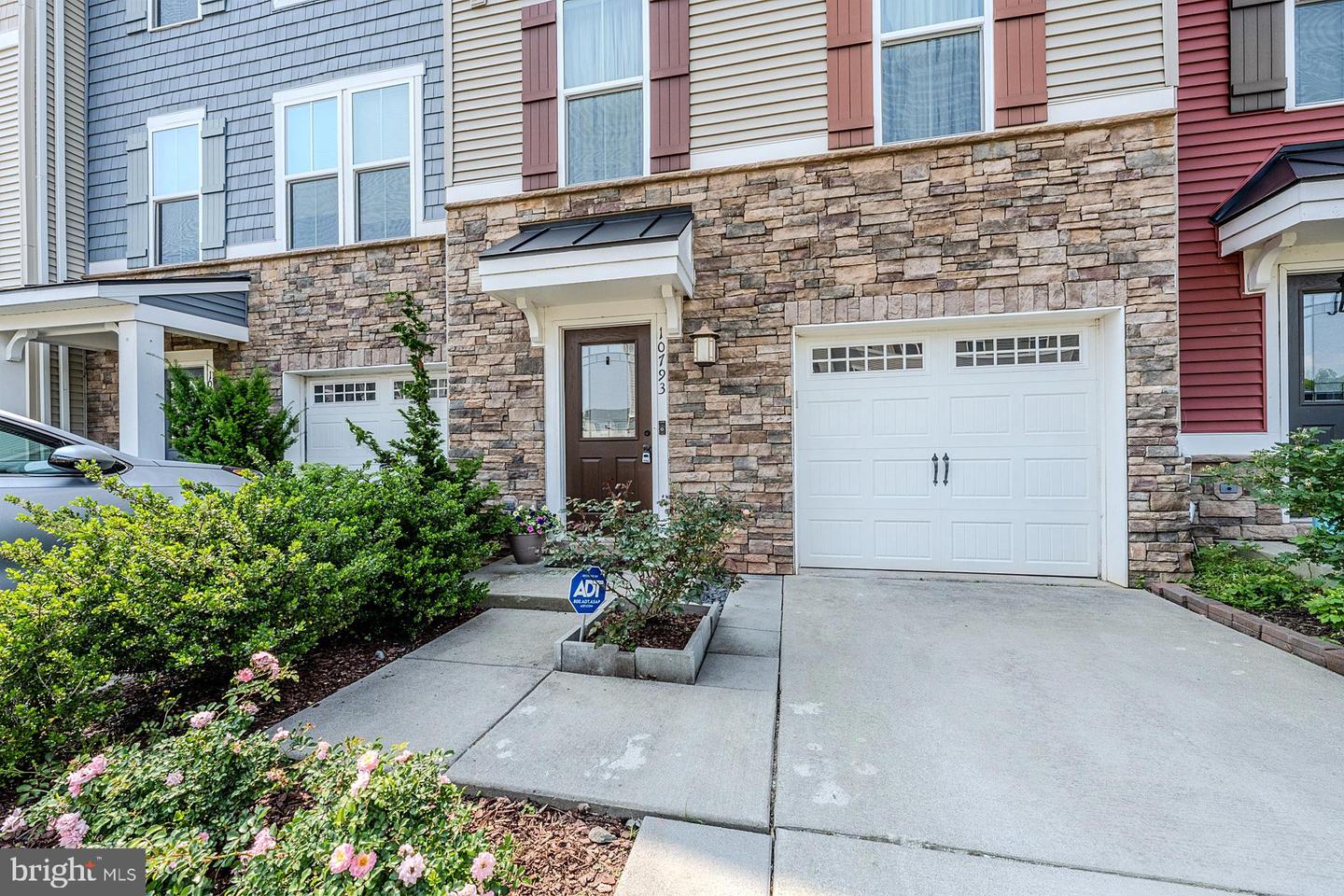 10793 HINTON WAY, MANASSAS, Virginia 20112, 3 Bedrooms Bedrooms, ,2 BathroomsBathrooms,Residential,For sale,10793 HINTON WAY,VAPW2096528 MLS # VAPW2096528