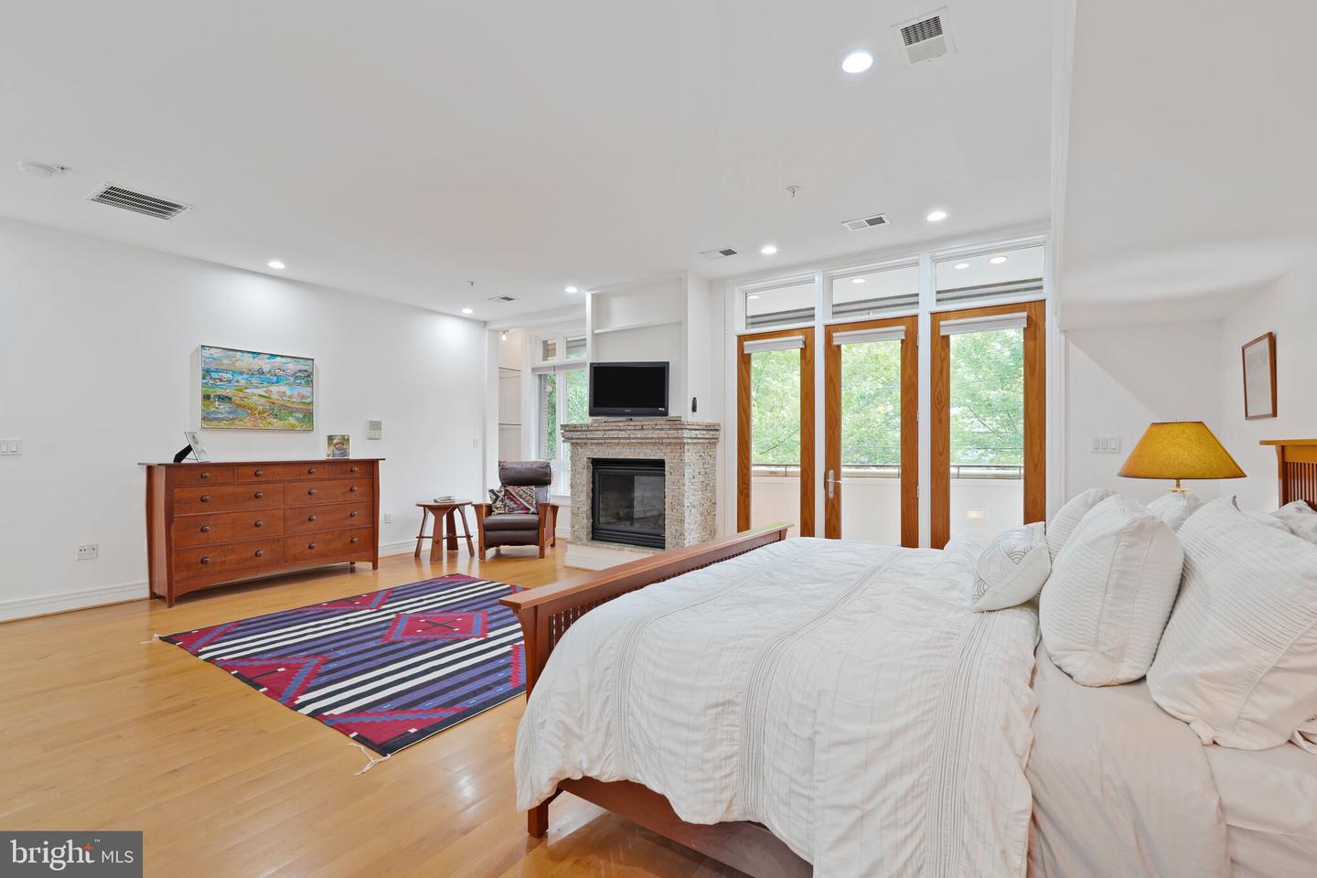 2807 CHESTERFIELD PL NW, WASHINGTON, District Of Columbia 20008, 5 Bedrooms Bedrooms, ,4 BathroomsBathrooms,Residential,For sale,2807 CHESTERFIELD PL NW,DCDC2205012 MLS # DCDC2205012
