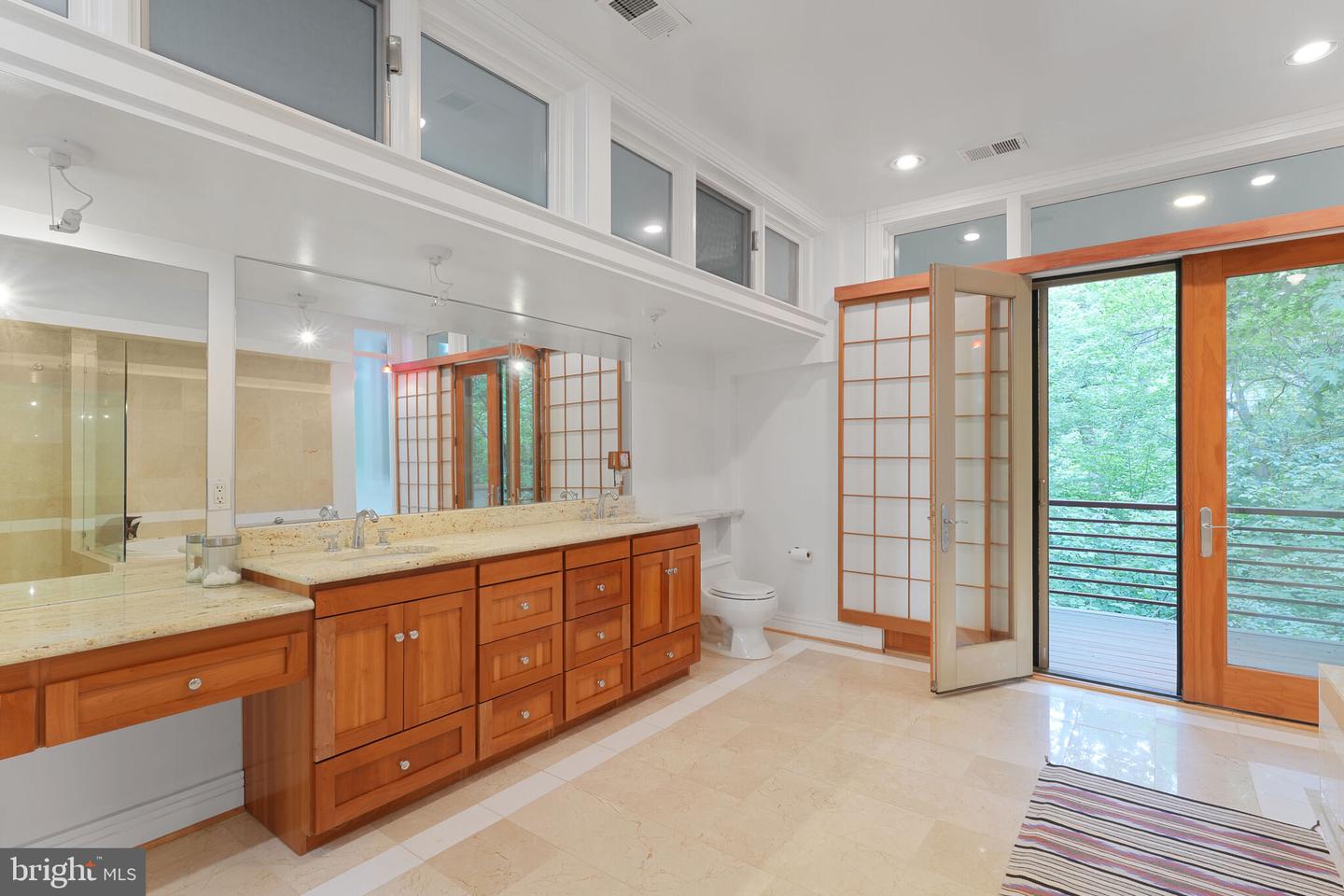 2807 CHESTERFIELD PL NW, WASHINGTON, District Of Columbia 20008, 5 Bedrooms Bedrooms, ,4 BathroomsBathrooms,Residential,For sale,2807 CHESTERFIELD PL NW,DCDC2205012 MLS # DCDC2205012