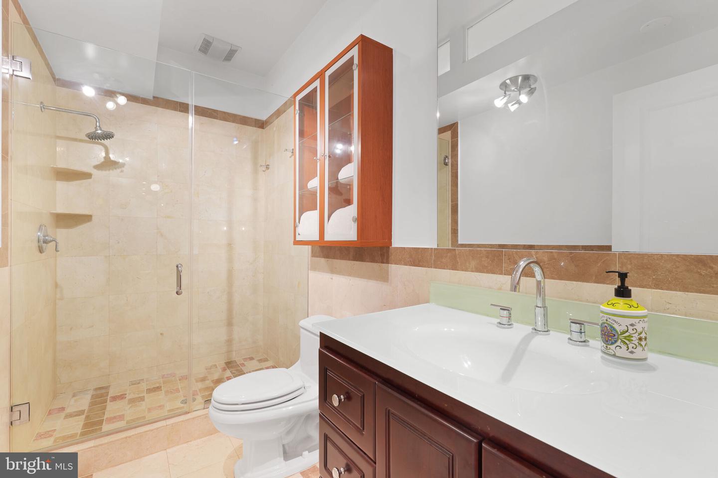 2807 CHESTERFIELD PL NW, WASHINGTON, District Of Columbia 20008, 5 Bedrooms Bedrooms, ,4 BathroomsBathrooms,Residential,For sale,2807 CHESTERFIELD PL NW,DCDC2205012 MLS # DCDC2205012