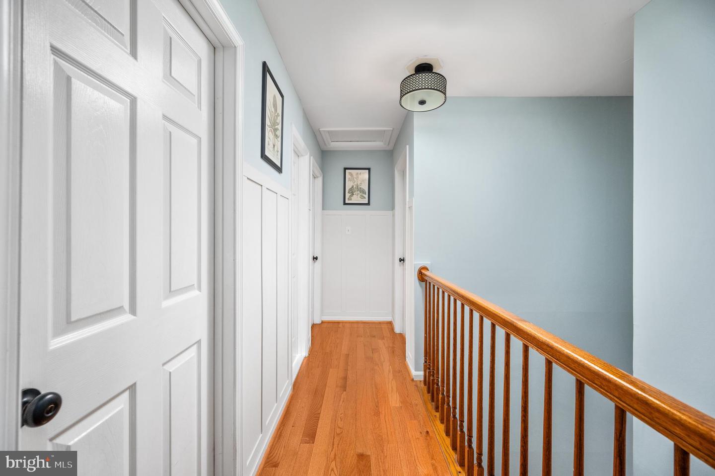 8058 OAK CREST LN, FAIRFAX STATION, Virginia 22039, 4 Bedrooms Bedrooms, ,2 BathroomsBathrooms,Residential,For sale,8058 OAK CREST LN,VAFX2246230 MLS # VAFX2246230