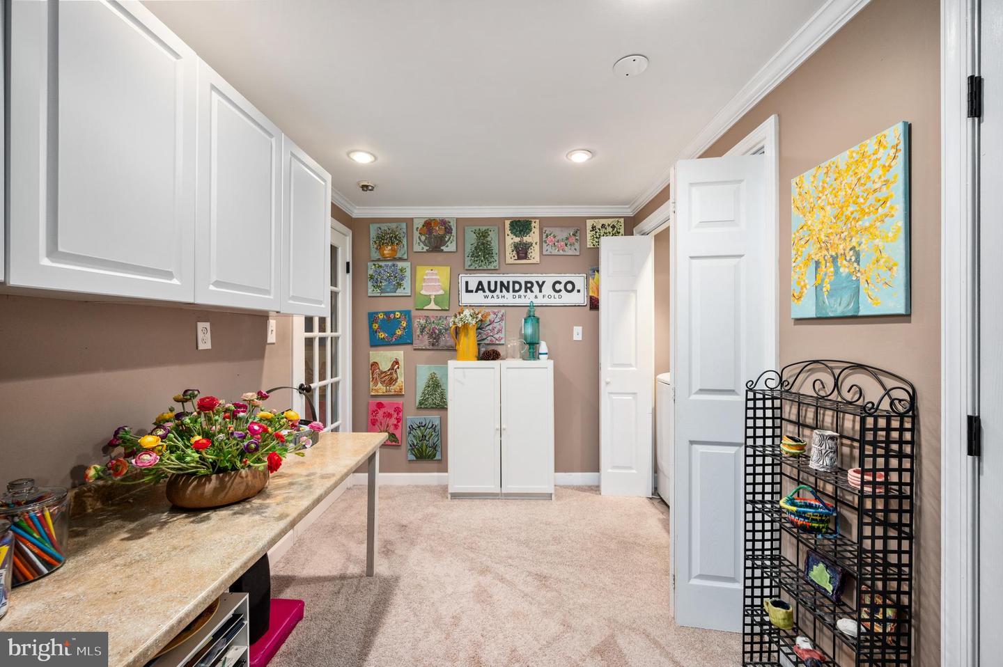 8058 OAK CREST LN, FAIRFAX STATION, Virginia 22039, 4 Bedrooms Bedrooms, ,2 BathroomsBathrooms,Residential,For sale,8058 OAK CREST LN,VAFX2246230 MLS # VAFX2246230