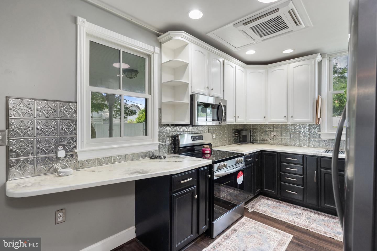 404 N FRANKLIN ST, REMINGTON, Virginia 22734, 4 Bedrooms Bedrooms, ,2 BathroomsBathrooms,Residential,For sale,404 N FRANKLIN ST,VAFQ2016972 MLS # VAFQ2016972