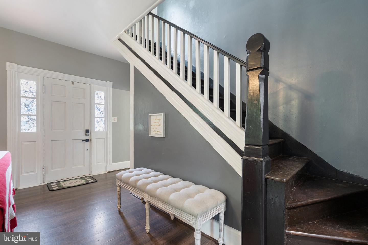 404 N FRANKLIN ST, REMINGTON, Virginia 22734, 4 Bedrooms Bedrooms, ,2 BathroomsBathrooms,Residential,For sale,404 N FRANKLIN ST,VAFQ2016972 MLS # VAFQ2016972