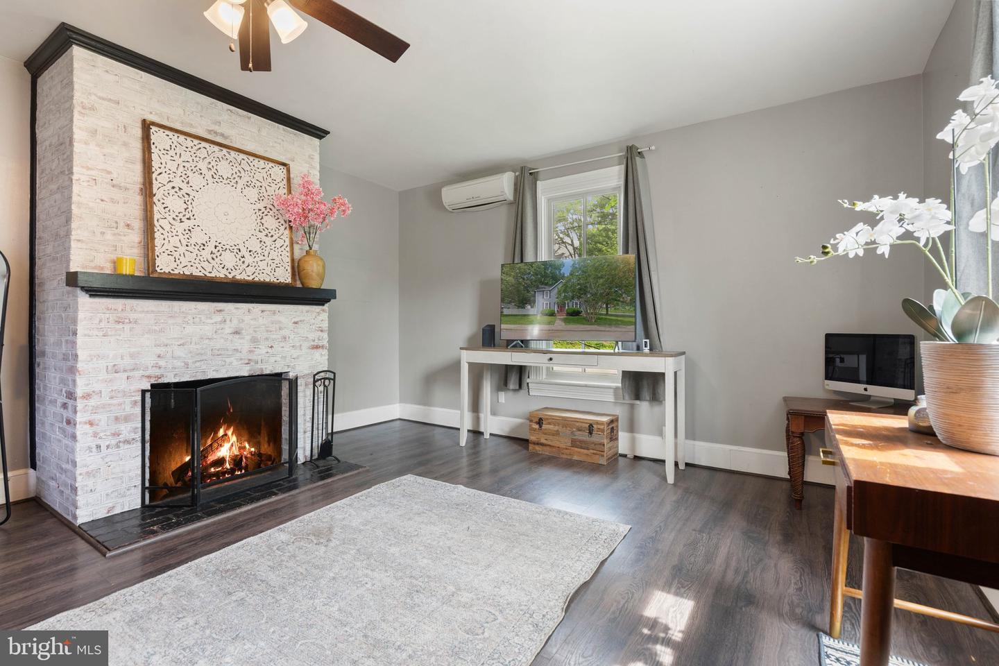 404 N FRANKLIN ST, REMINGTON, Virginia 22734, 4 Bedrooms Bedrooms, ,2 BathroomsBathrooms,Residential,For sale,404 N FRANKLIN ST,VAFQ2016972 MLS # VAFQ2016972