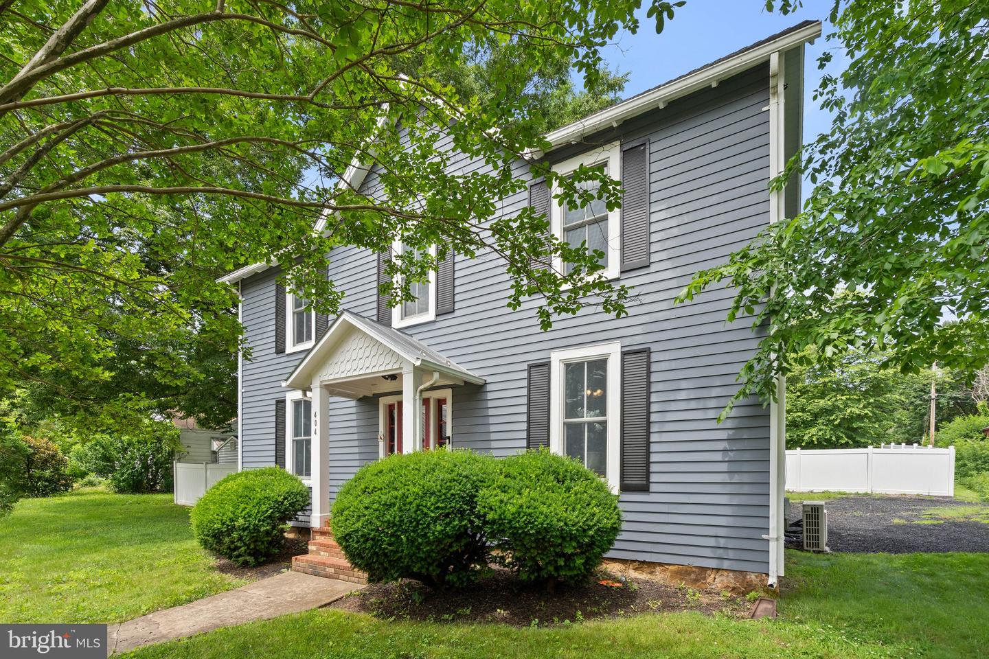 404 N FRANKLIN ST, REMINGTON, Virginia 22734, 4 Bedrooms Bedrooms, ,2 BathroomsBathrooms,Residential,For sale,404 N FRANKLIN ST,VAFQ2016972 MLS # VAFQ2016972