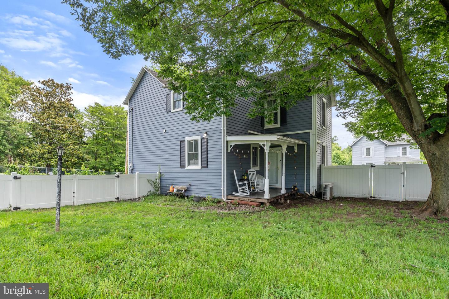 404 N FRANKLIN ST, REMINGTON, Virginia 22734, 4 Bedrooms Bedrooms, ,2 BathroomsBathrooms,Residential,For sale,404 N FRANKLIN ST,VAFQ2016972 MLS # VAFQ2016972
