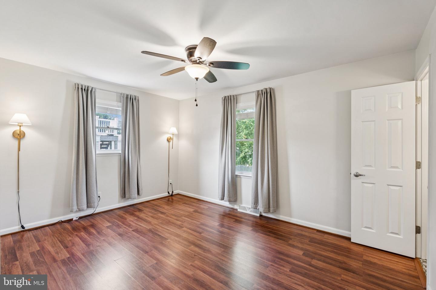 432 LEXINGTON CT, FREDERICKSBURG, Virginia 22405, 4 Bedrooms Bedrooms, ,1 BathroomBathrooms,Residential,For sale,432 LEXINGTON CT,VAST2039624 MLS # VAST2039624