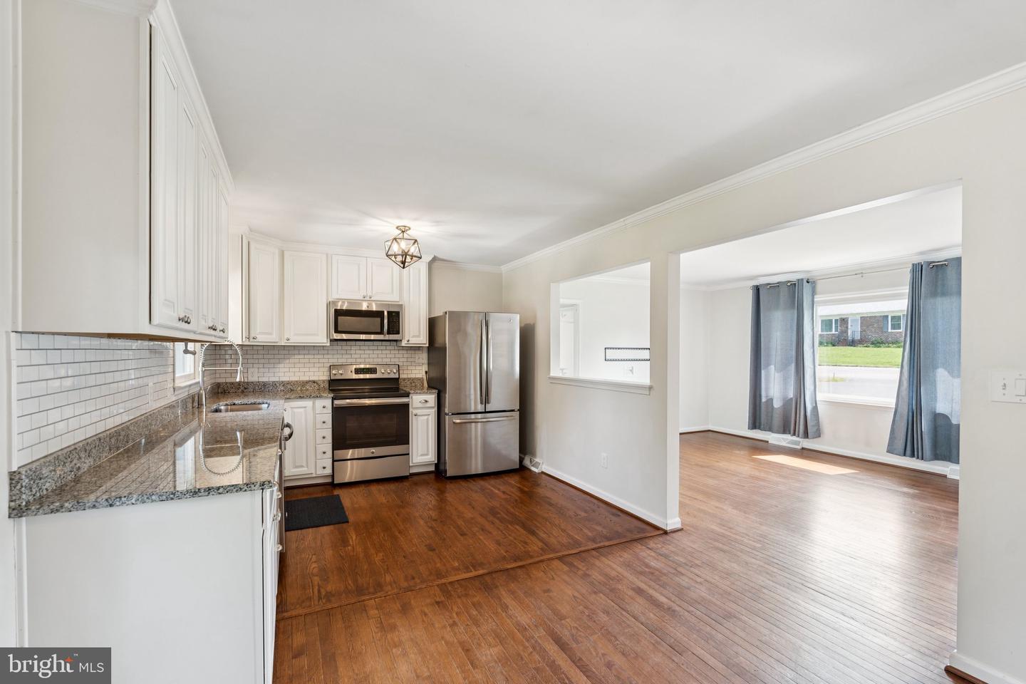 432 LEXINGTON CT, FREDERICKSBURG, Virginia 22405, 4 Bedrooms Bedrooms, ,1 BathroomBathrooms,Residential,For sale,432 LEXINGTON CT,VAST2039624 MLS # VAST2039624