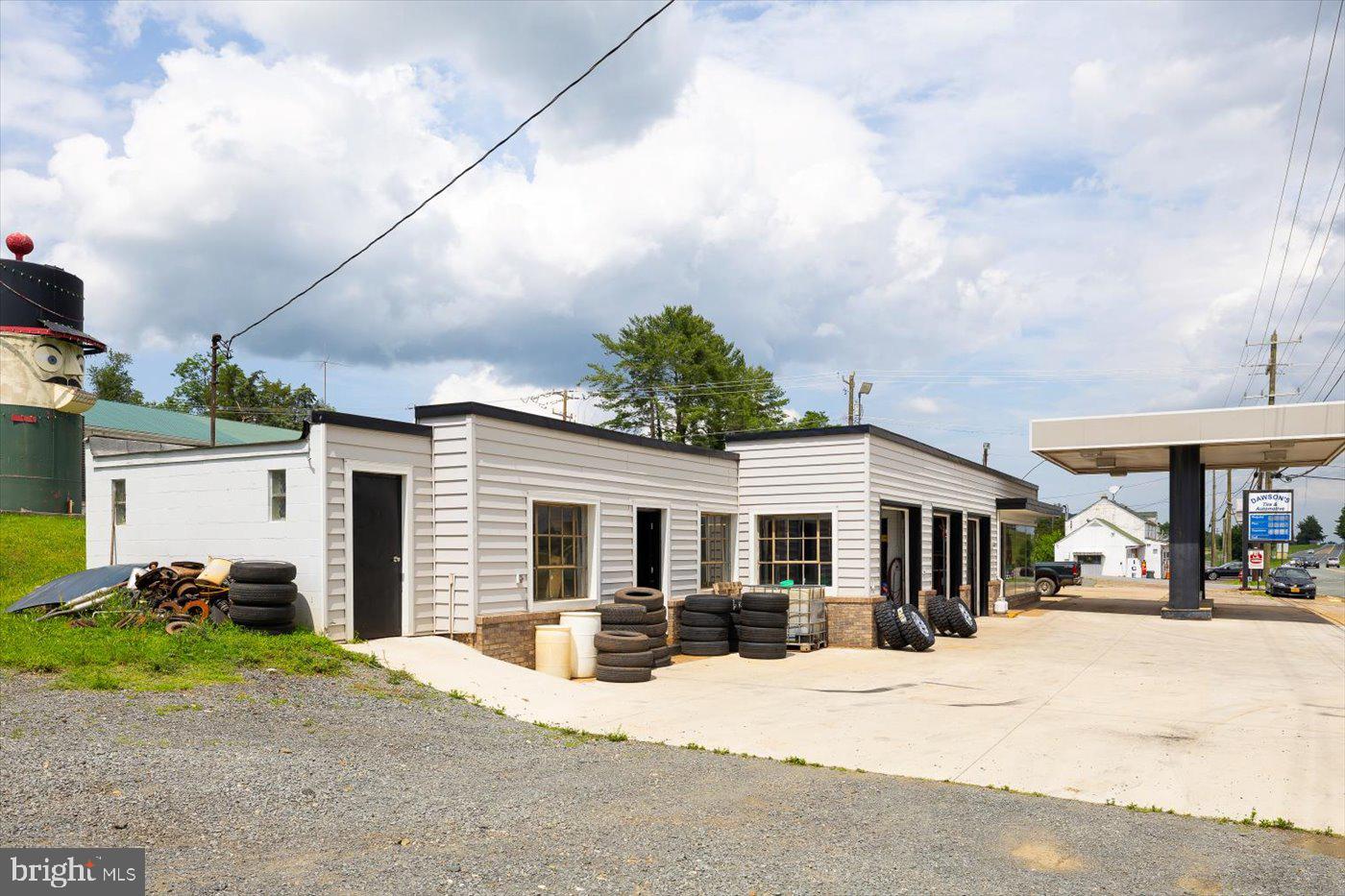 275 BERRY HILL RD, ORANGE, Virginia 22960, ,Land,For sale,275 BERRY HILL RD,VAOR2009924 MLS # VAOR2009924