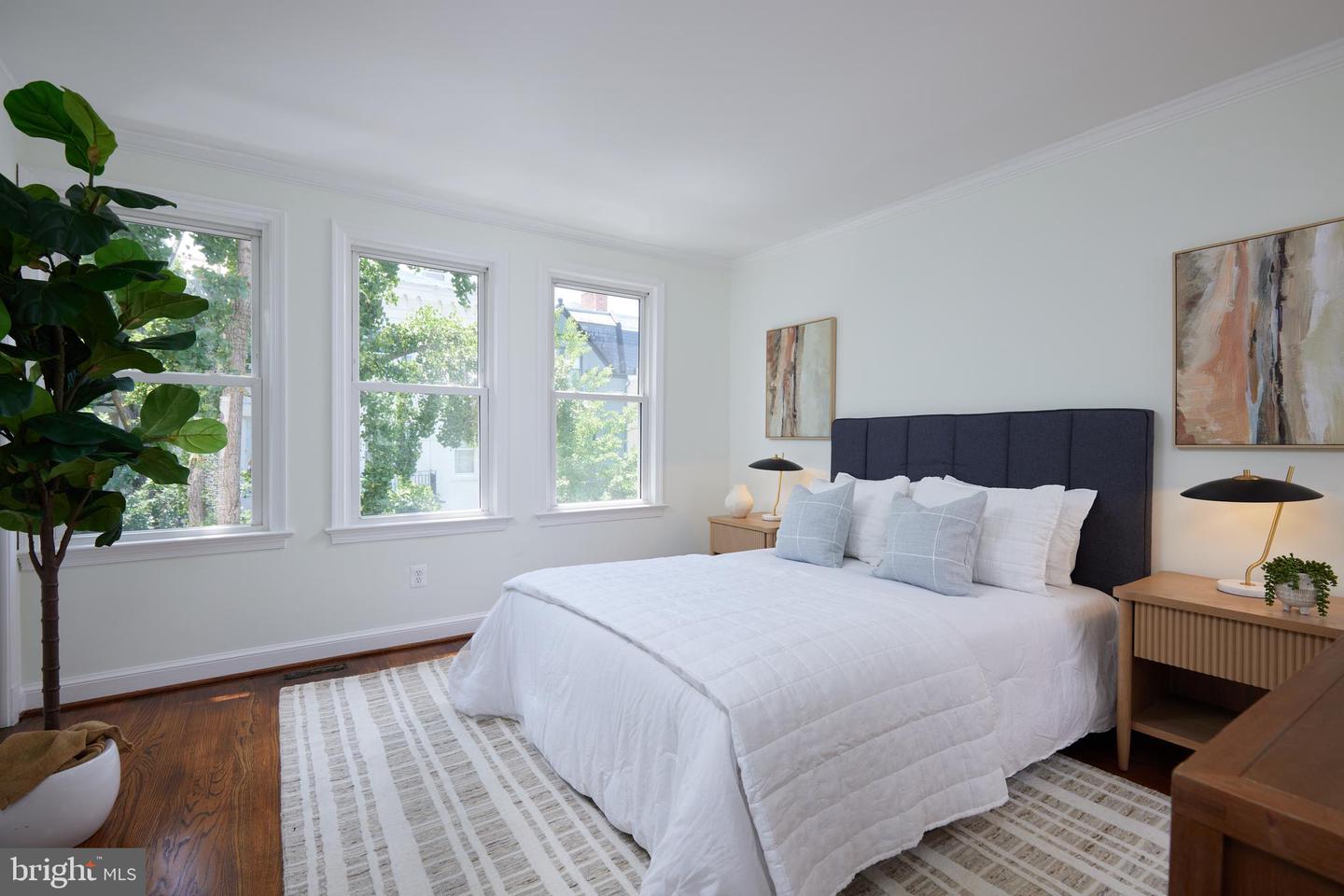 2009 HILLYER PL NW, WASHINGTON, District Of Columbia 20009, 3 Bedrooms Bedrooms, ,3 BathroomsBathrooms,Residential,For sale,2009 HILLYER PL NW,DCDC2168188 MLS # DCDC2168188