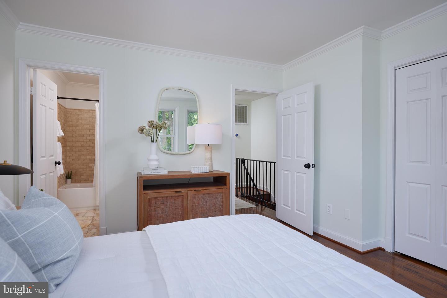 2009 HILLYER PL NW, WASHINGTON, District Of Columbia 20009, 3 Bedrooms Bedrooms, ,3 BathroomsBathrooms,Residential,For sale,2009 HILLYER PL NW,DCDC2168188 MLS # DCDC2168188