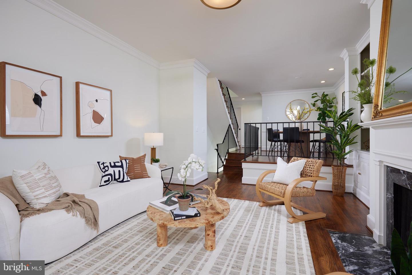 2009 HILLYER PL NW, WASHINGTON, District Of Columbia 20009, 3 Bedrooms Bedrooms, ,3 BathroomsBathrooms,Residential,For sale,2009 HILLYER PL NW,DCDC2168188 MLS # DCDC2168188