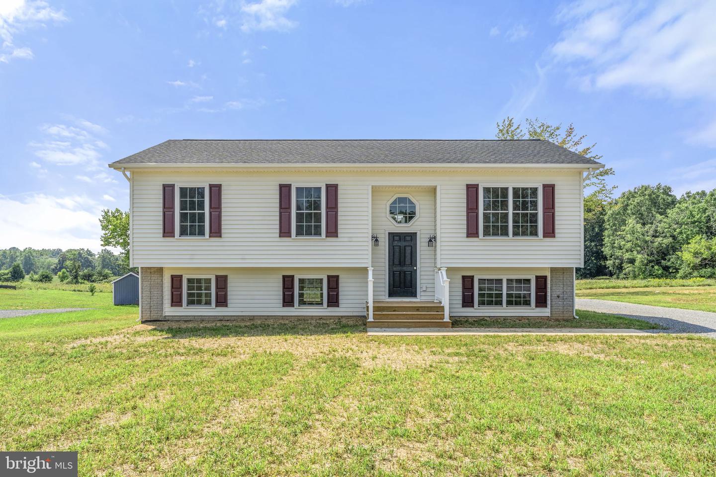 27055 ELEYS FORD RD, RICHARDSVILLE, Virginia 22736, 3 Bedrooms Bedrooms, ,2 BathroomsBathrooms,Residential,For sale,27055 ELEYS FORD RD,VACU2009448 MLS # VACU2009448