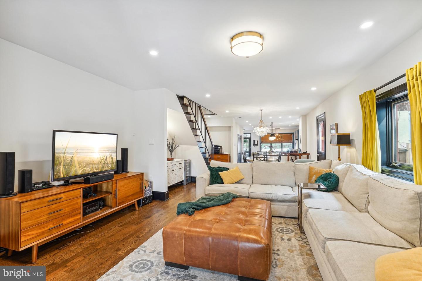 1235 E ST SE, WASHINGTON, District Of Columbia 20003, 4 Bedrooms Bedrooms, ,2 BathroomsBathrooms,Residential,For sale,1235 E ST SE,DCDC2173926 MLS # DCDC2173926