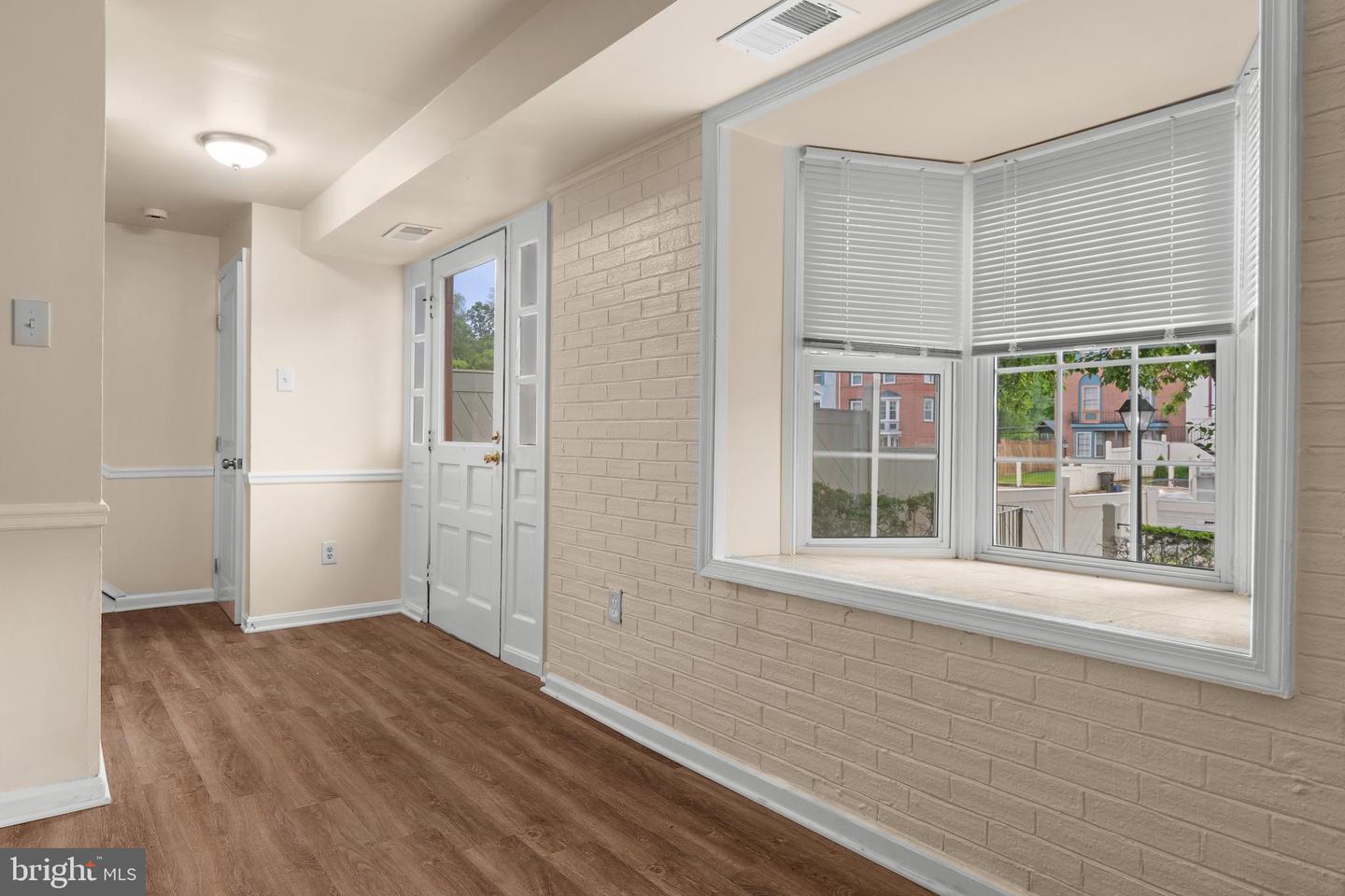 8113 PINELAKE CT, ALEXANDRIA, Virginia 22309, 4 Bedrooms Bedrooms, ,2 BathroomsBathrooms,Residential,For sale,8113 PINELAKE CT,VAFX2225150 MLS # VAFX2225150
