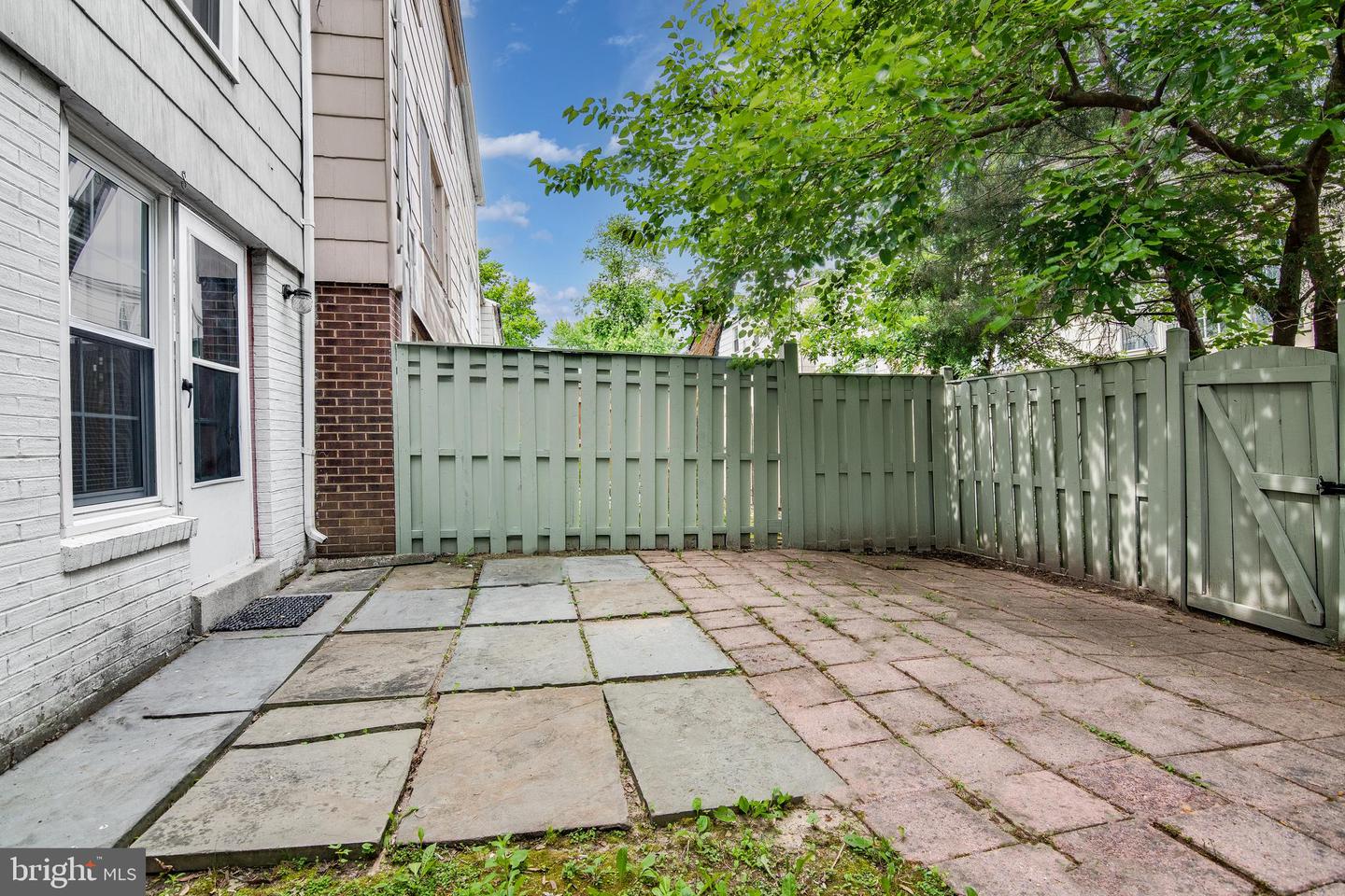 8113 PINELAKE CT, ALEXANDRIA, Virginia 22309, 4 Bedrooms Bedrooms, ,2 BathroomsBathrooms,Residential,For sale,8113 PINELAKE CT,VAFX2225150 MLS # VAFX2225150