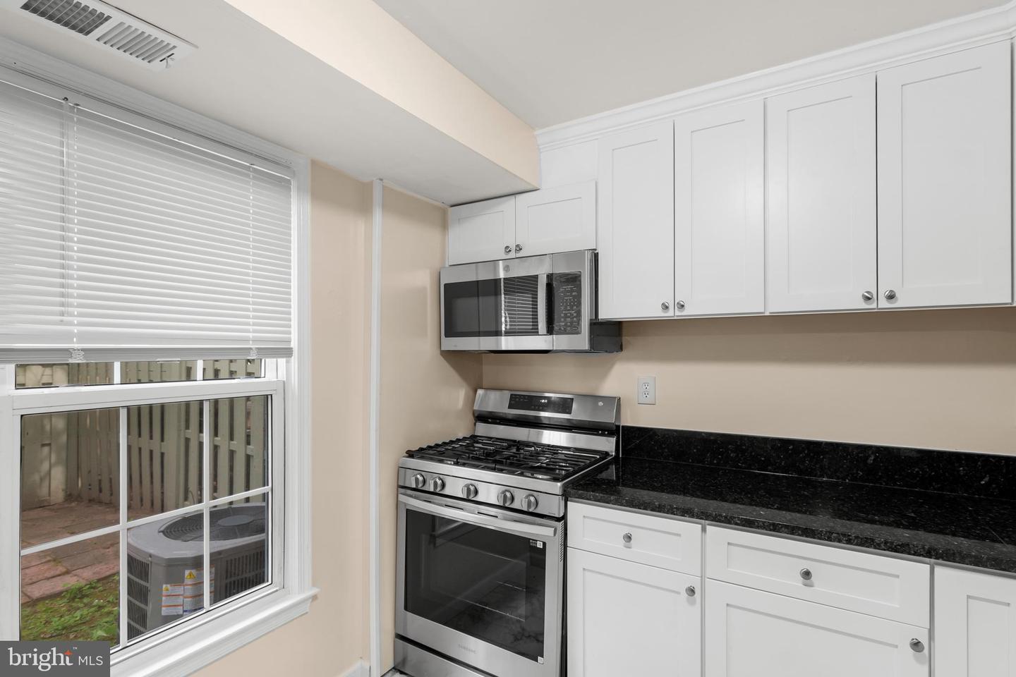 8113 PINELAKE CT, ALEXANDRIA, Virginia 22309, 4 Bedrooms Bedrooms, ,2 BathroomsBathrooms,Residential,For sale,8113 PINELAKE CT,VAFX2225150 MLS # VAFX2225150