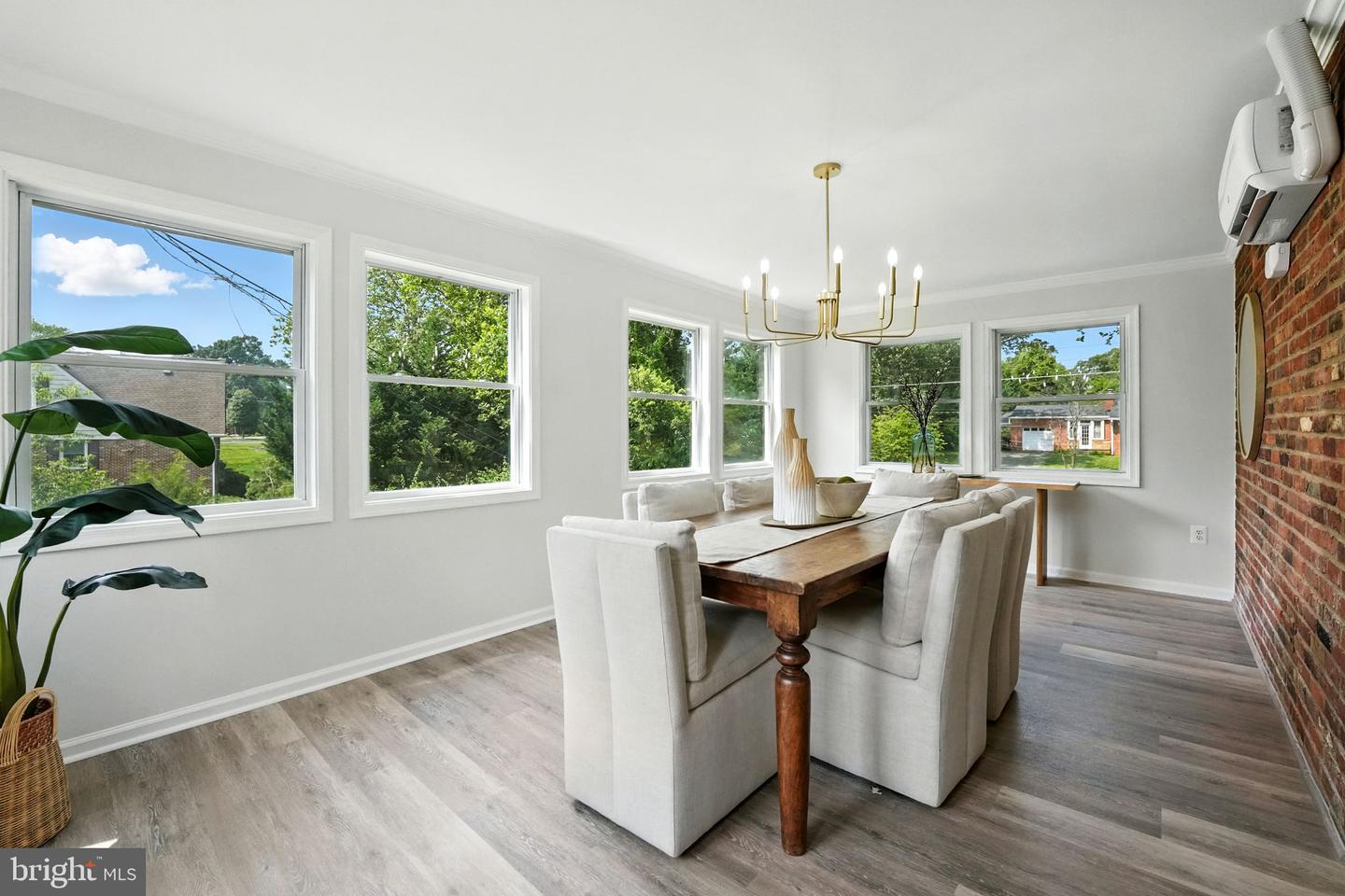 6315 HIGHAM DR, ALEXANDRIA, Virginia 22310, 3 Bedrooms Bedrooms, ,3 BathroomsBathrooms,Residential,For sale,6315 HIGHAM DR,VAFX2228156 MLS # VAFX2228156