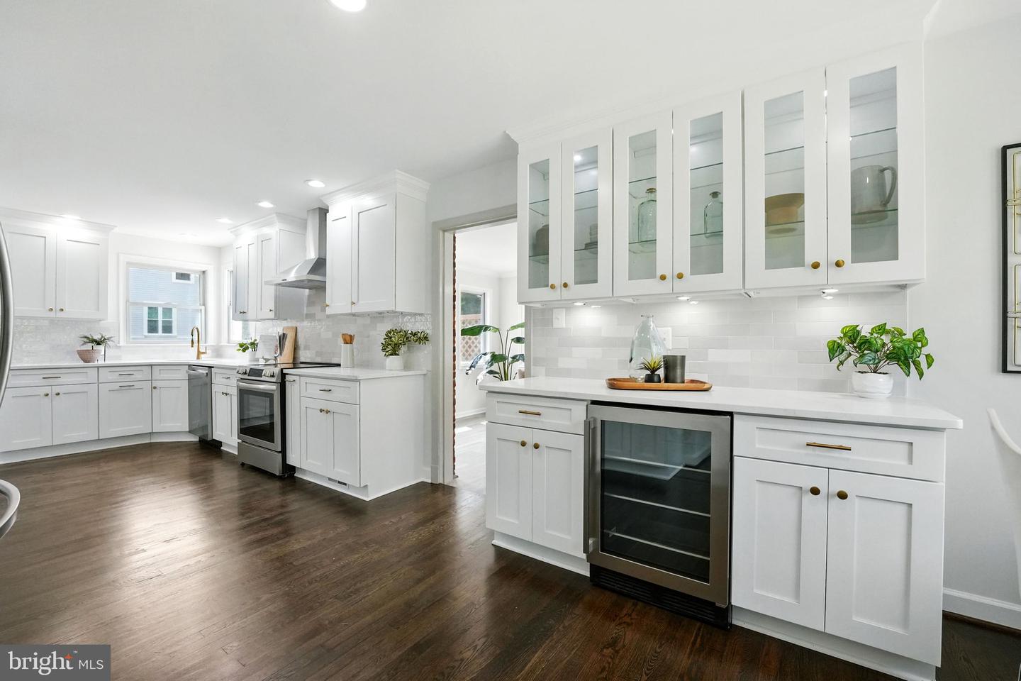 6315 HIGHAM DR, ALEXANDRIA, Virginia 22310, 3 Bedrooms Bedrooms, ,3 BathroomsBathrooms,Residential,For sale,6315 HIGHAM DR,VAFX2228156 MLS # VAFX2228156