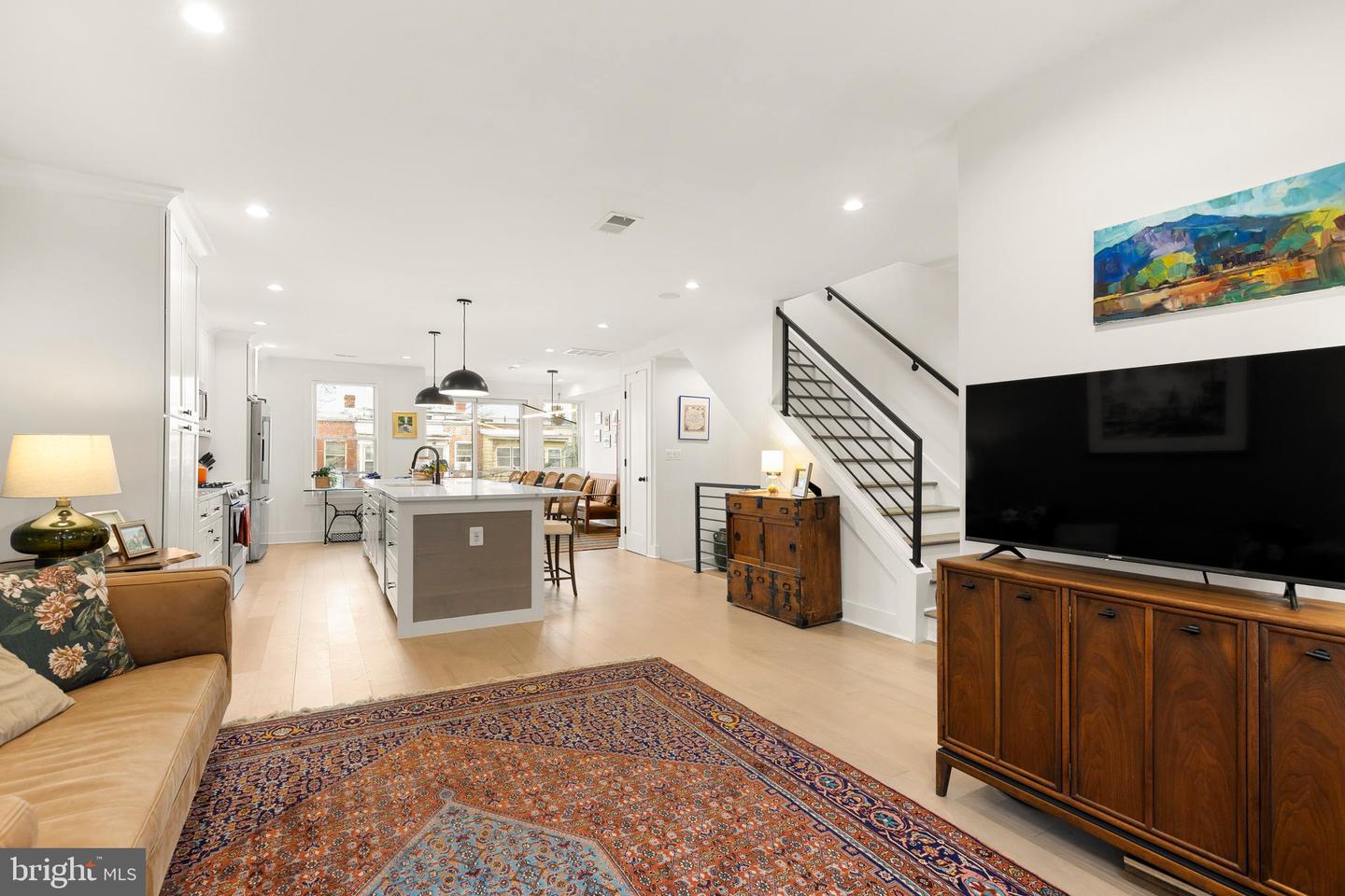 632 ROCK CREEK CHURCH RD NW #2, WASHINGTON, District Of Columbia 20010, 3 Bedrooms Bedrooms, ,2 BathroomsBathrooms,Residential,For sale,632 ROCK CREEK CHURCH RD NW #2,DCDC2192026 MLS # DCDC2192026