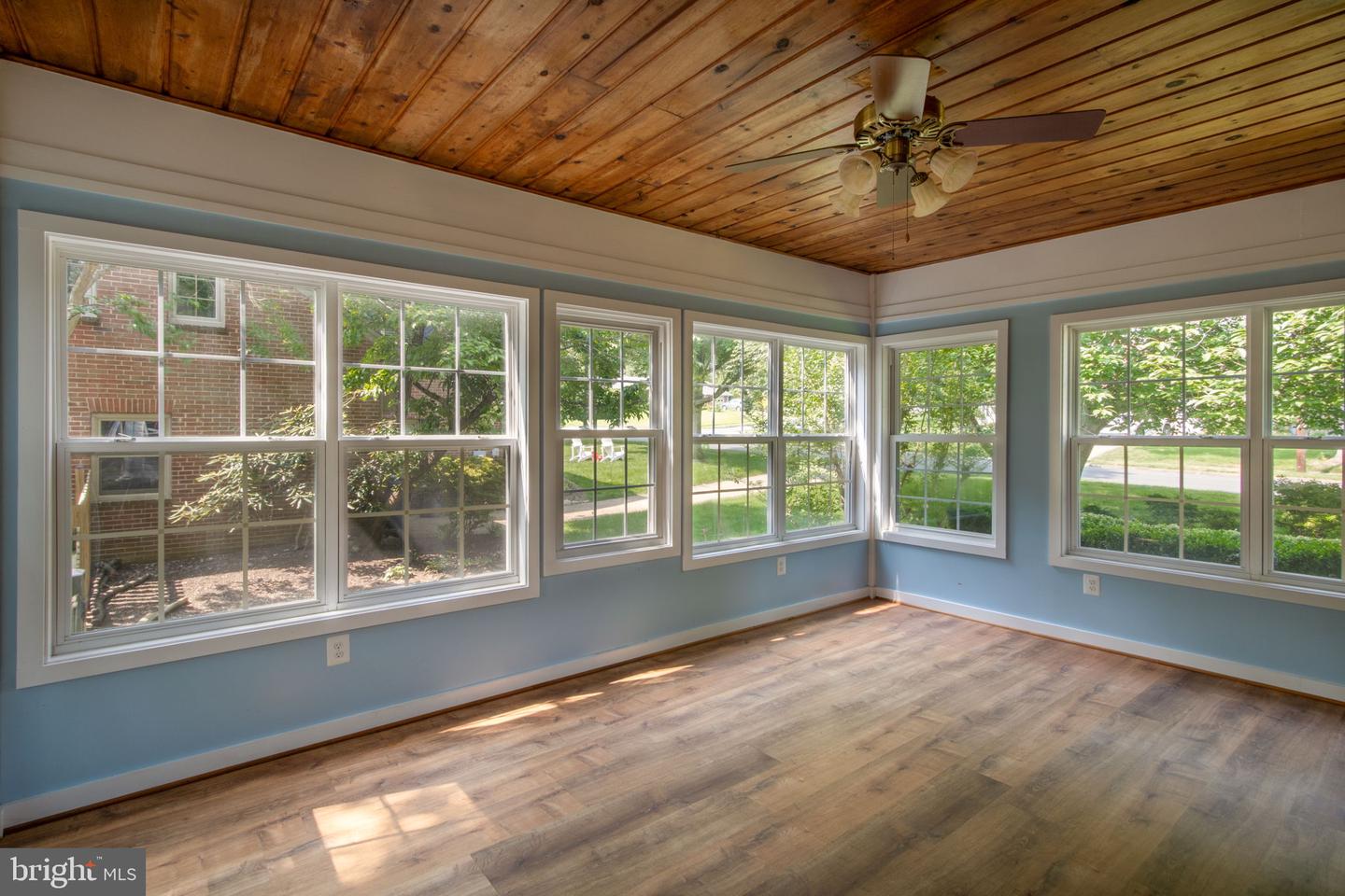 6903 CLEMSON DR, ALEXANDRIA, Virginia 22307, 3 Bedrooms Bedrooms, ,3 BathroomsBathrooms,Residential,For sale,6903 CLEMSON DR,VAFX2230142 MLS # VAFX2230142