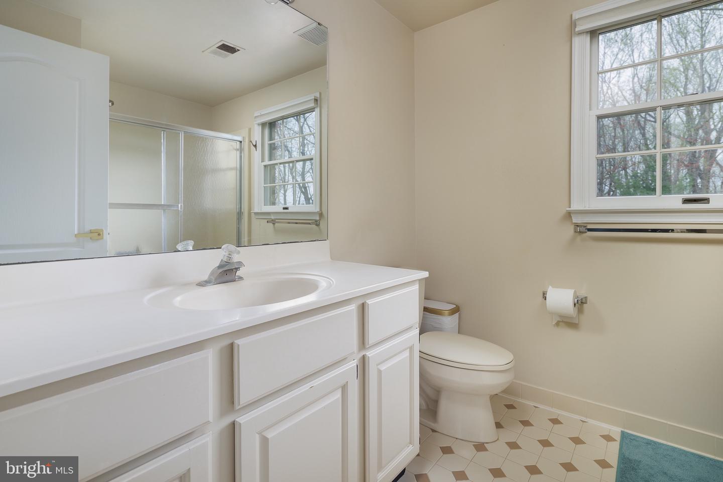 13904 TAYLORSTOWN RD, LEESBURG, Virginia 20176, 5 Bedrooms Bedrooms, ,3 BathroomsBathrooms,Residential,For sale,13904 TAYLORSTOWN RD,VALO2092454 MLS # VALO2092454