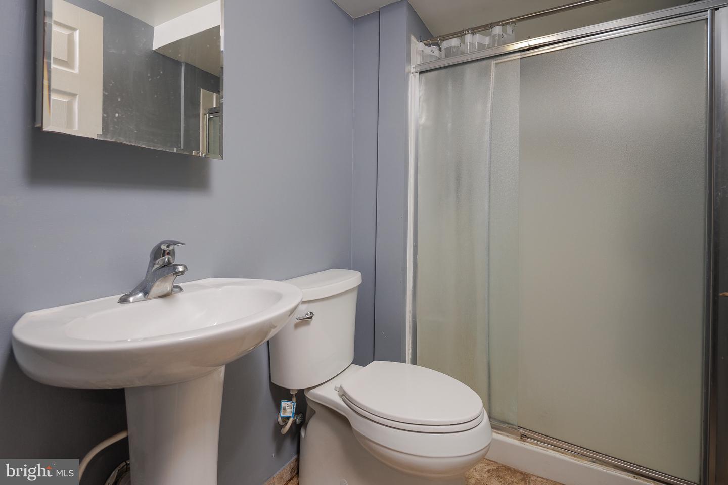 13904 TAYLORSTOWN RD, LEESBURG, Virginia 20176, 5 Bedrooms Bedrooms, ,3 BathroomsBathrooms,Residential,For sale,13904 TAYLORSTOWN RD,VALO2092454 MLS # VALO2092454