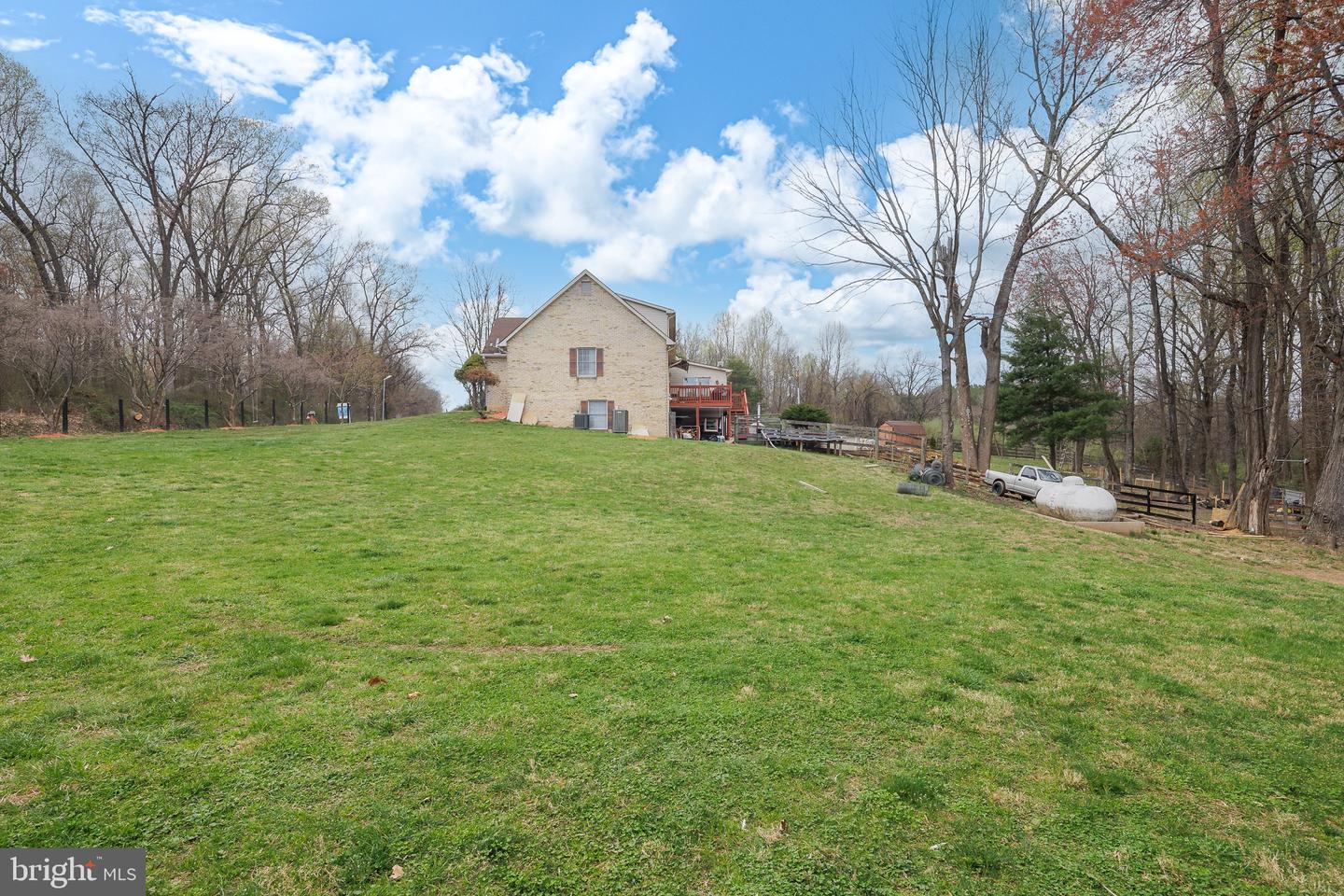 13904 TAYLORSTOWN RD, LEESBURG, Virginia 20176, 5 Bedrooms Bedrooms, ,3 BathroomsBathrooms,Residential,For sale,13904 TAYLORSTOWN RD,VALO2092454 MLS # VALO2092454