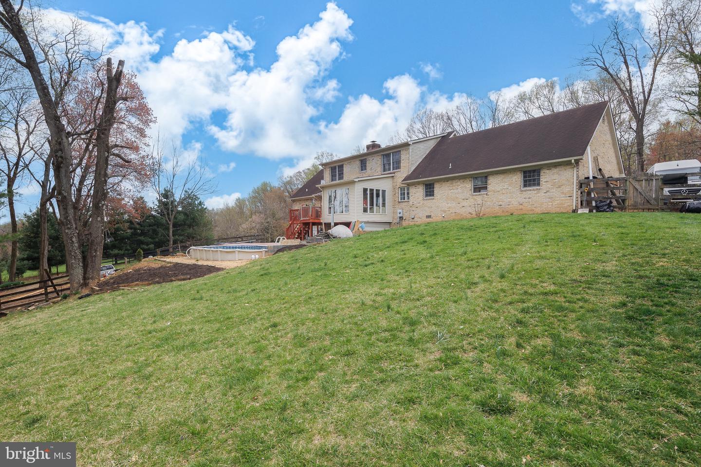 13904 TAYLORSTOWN RD, LEESBURG, Virginia 20176, 5 Bedrooms Bedrooms, ,3 BathroomsBathrooms,Residential,For sale,13904 TAYLORSTOWN RD,VALO2092454 MLS # VALO2092454