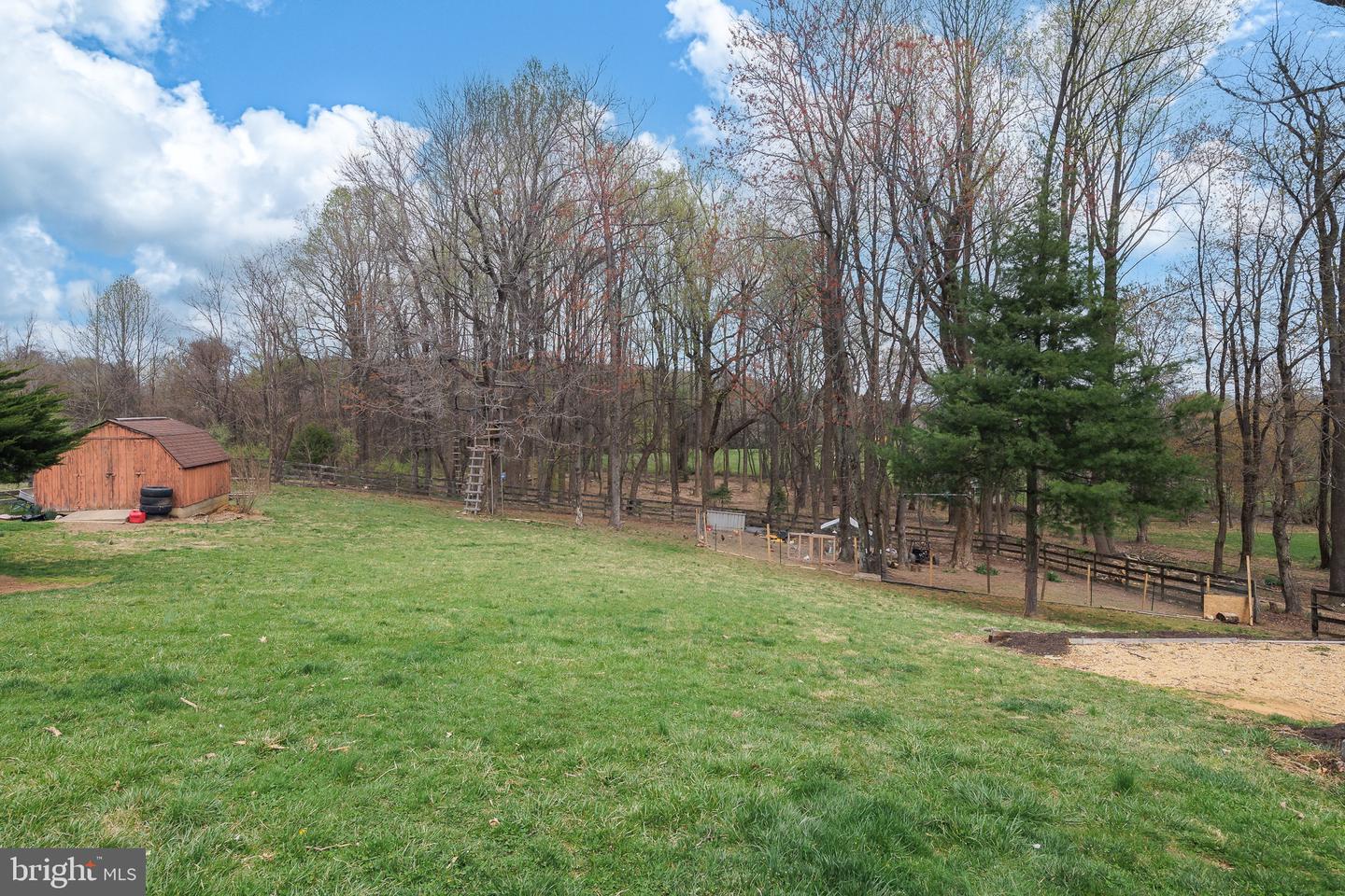 13904 TAYLORSTOWN RD, LEESBURG, Virginia 20176, 5 Bedrooms Bedrooms, ,3 BathroomsBathrooms,Residential,For sale,13904 TAYLORSTOWN RD,VALO2092454 MLS # VALO2092454