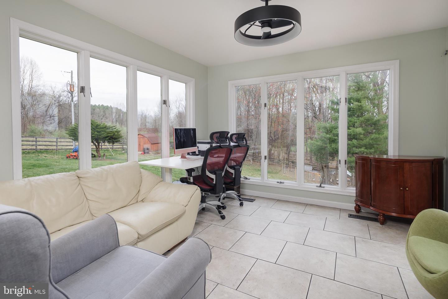 13904 TAYLORSTOWN RD, LEESBURG, Virginia 20176, 5 Bedrooms Bedrooms, ,3 BathroomsBathrooms,Residential,For sale,13904 TAYLORSTOWN RD,VALO2092454 MLS # VALO2092454