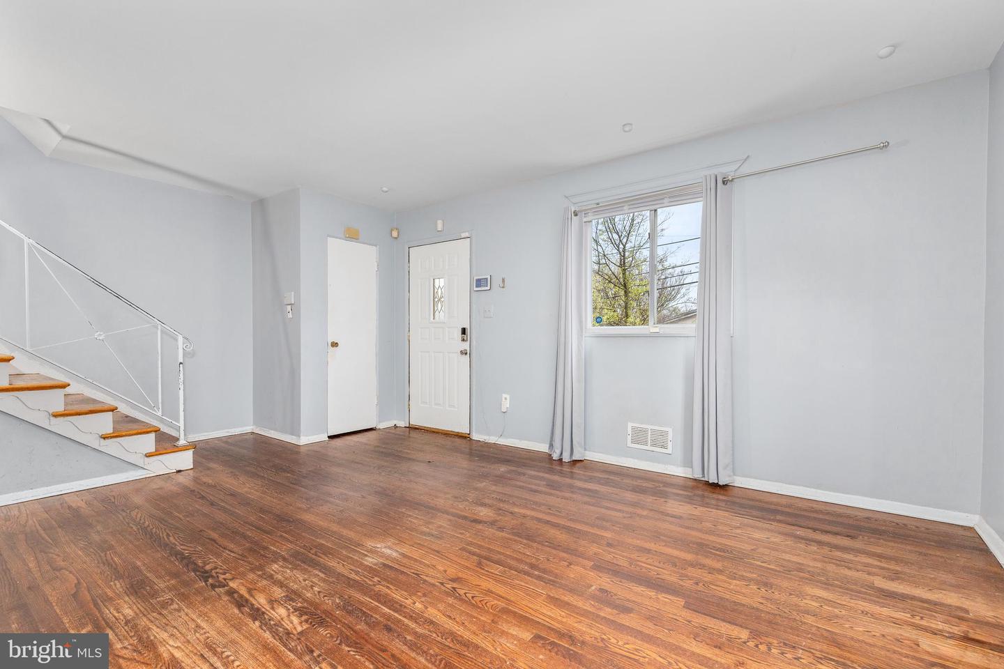 4911 FITCH PL NE, WASHINGTON, District Of Columbia 20019, 3 Bedrooms Bedrooms, ,1 BathroomBathrooms,Residential,For sale,4911 FITCH PL NE,DCDC2193914 MLS # DCDC2193914