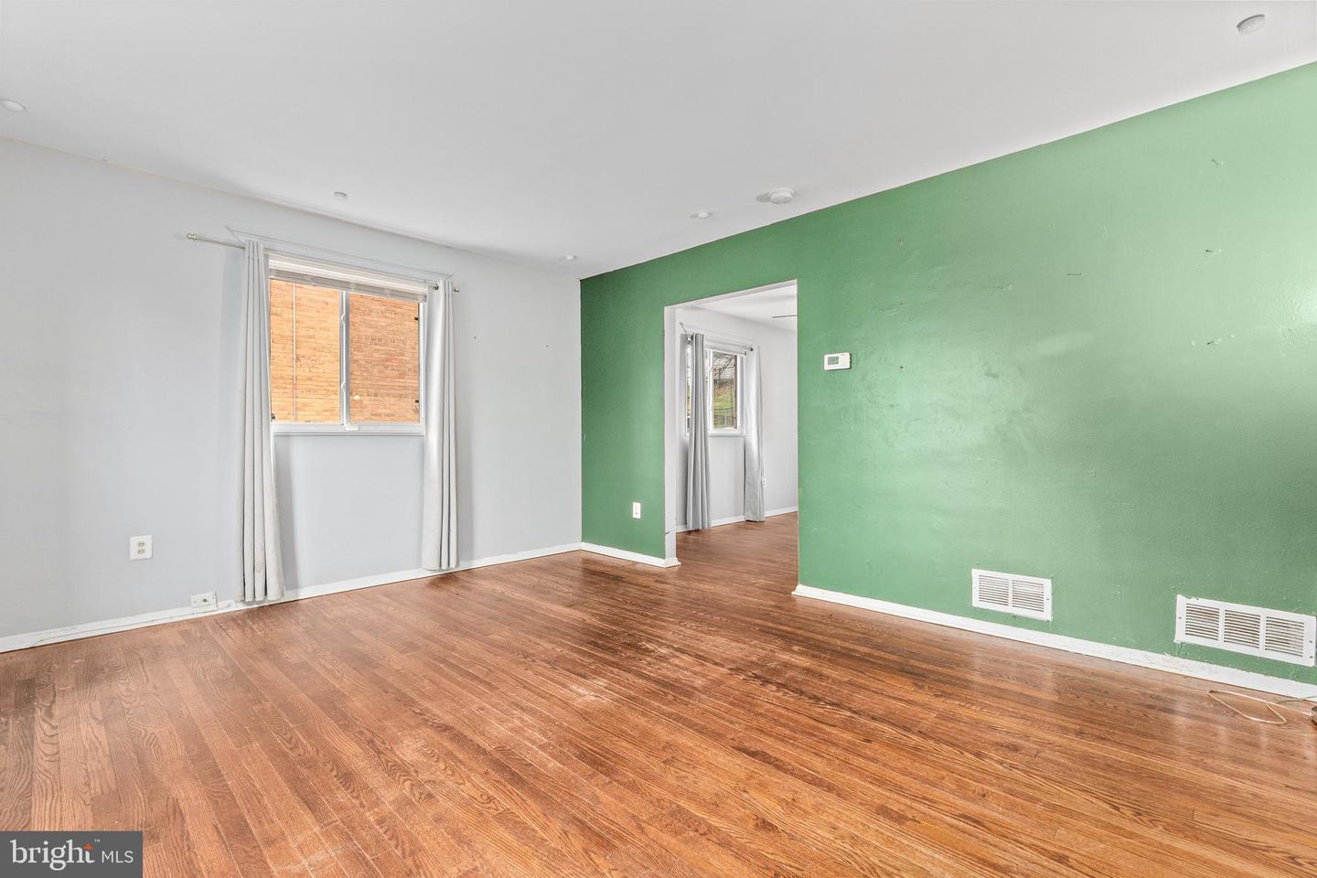 4911 FITCH PL NE, WASHINGTON, District Of Columbia 20019, 3 Bedrooms Bedrooms, ,1 BathroomBathrooms,Residential,For sale,4911 FITCH PL NE,DCDC2193914 MLS # DCDC2193914