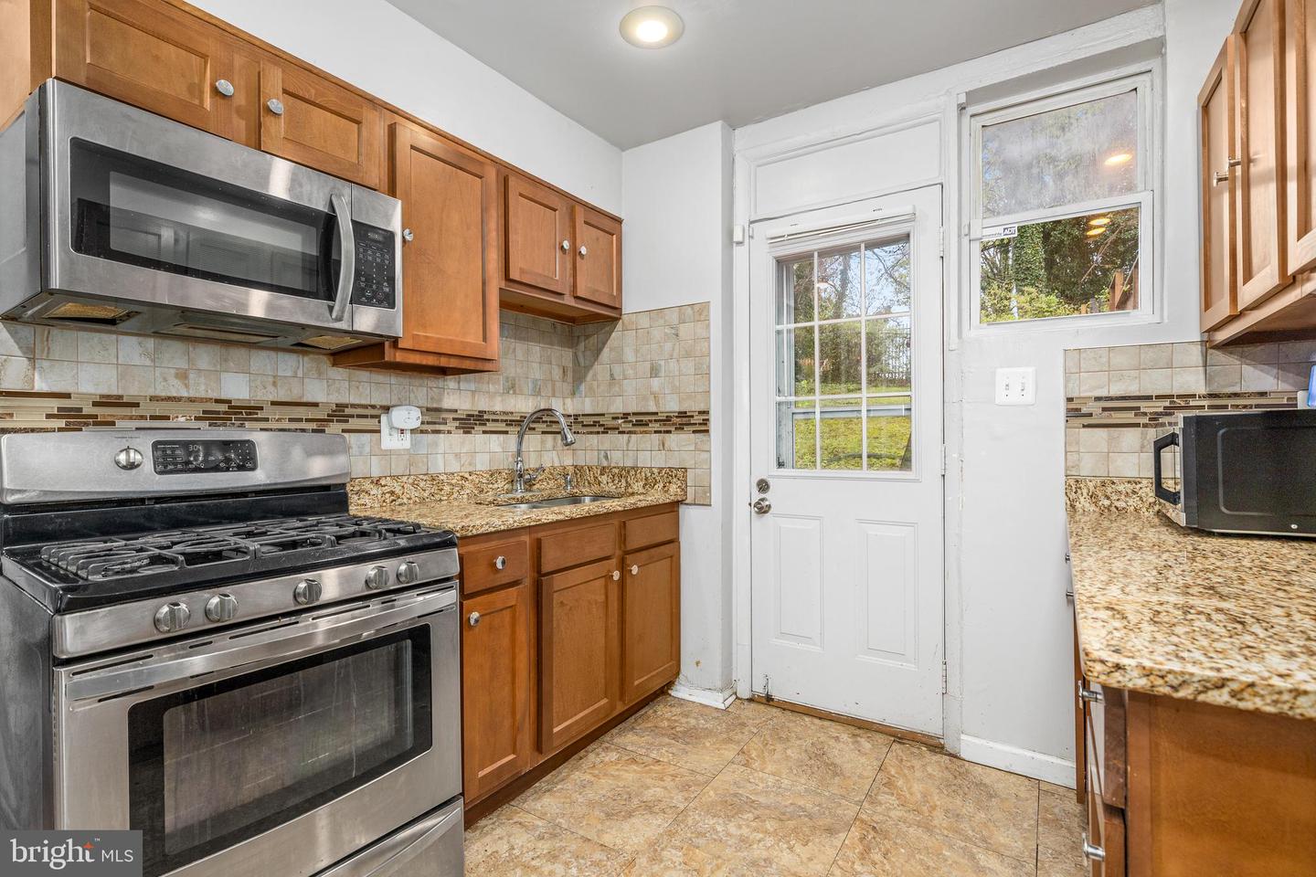 4911 FITCH PL NE, WASHINGTON, District Of Columbia 20019, 3 Bedrooms Bedrooms, ,1 BathroomBathrooms,Residential,For sale,4911 FITCH PL NE,DCDC2193914 MLS # DCDC2193914