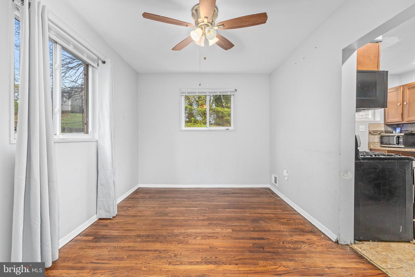 4911 FITCH PL NE, WASHINGTON, District Of Columbia 20019, 3 Bedrooms Bedrooms, ,1 BathroomBathrooms,Residential,For sale,4911 FITCH PL NE,DCDC2193914 MLS # DCDC2193914