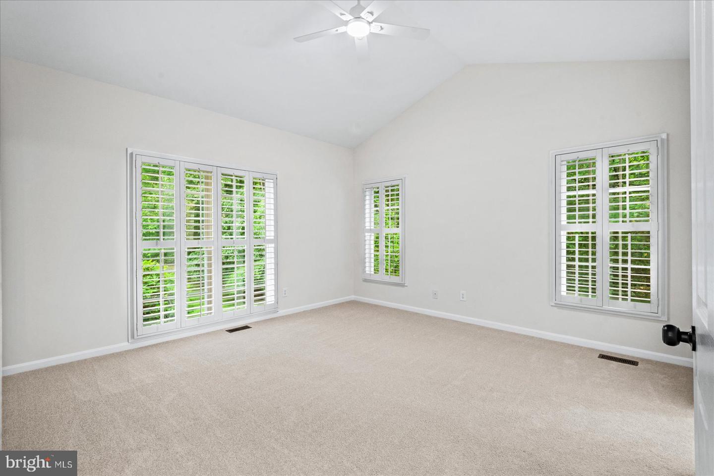7924 GOLD LEAF CIR, SPOTSYLVANIA, Virginia 22551, 5 Bedrooms Bedrooms, ,4 BathroomsBathrooms,Residential,For sale,7924 GOLD LEAF CIR,VASP2032052 MLS # VASP2032052