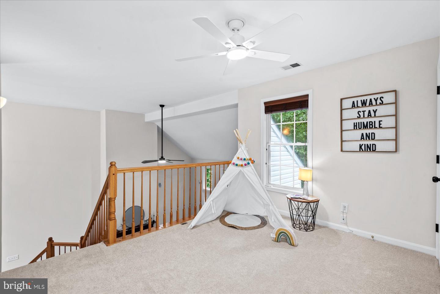 7924 GOLD LEAF CIR, SPOTSYLVANIA, Virginia 22551, 5 Bedrooms Bedrooms, ,4 BathroomsBathrooms,Residential,For sale,7924 GOLD LEAF CIR,VASP2032052 MLS # VASP2032052