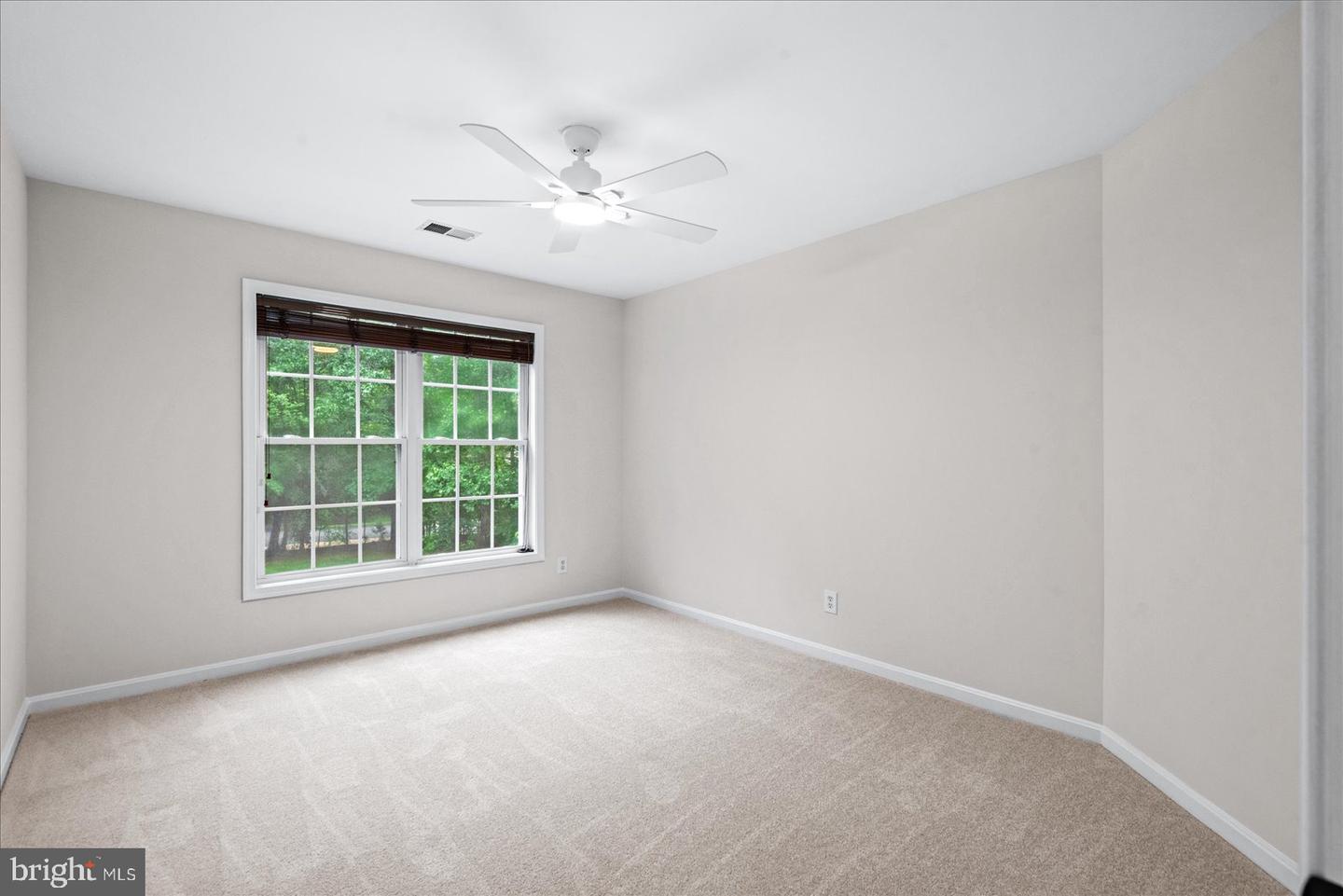 7924 GOLD LEAF CIR, SPOTSYLVANIA, Virginia 22551, 5 Bedrooms Bedrooms, ,4 BathroomsBathrooms,Residential,For sale,7924 GOLD LEAF CIR,VASP2032052 MLS # VASP2032052