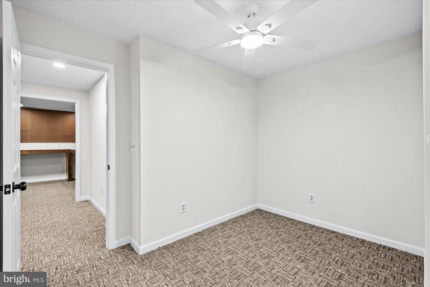 7924 GOLD LEAF CIR, SPOTSYLVANIA, Virginia 22551, 5 Bedrooms Bedrooms, ,4 BathroomsBathrooms,Residential,For sale,7924 GOLD LEAF CIR,VASP2032052 MLS # VASP2032052