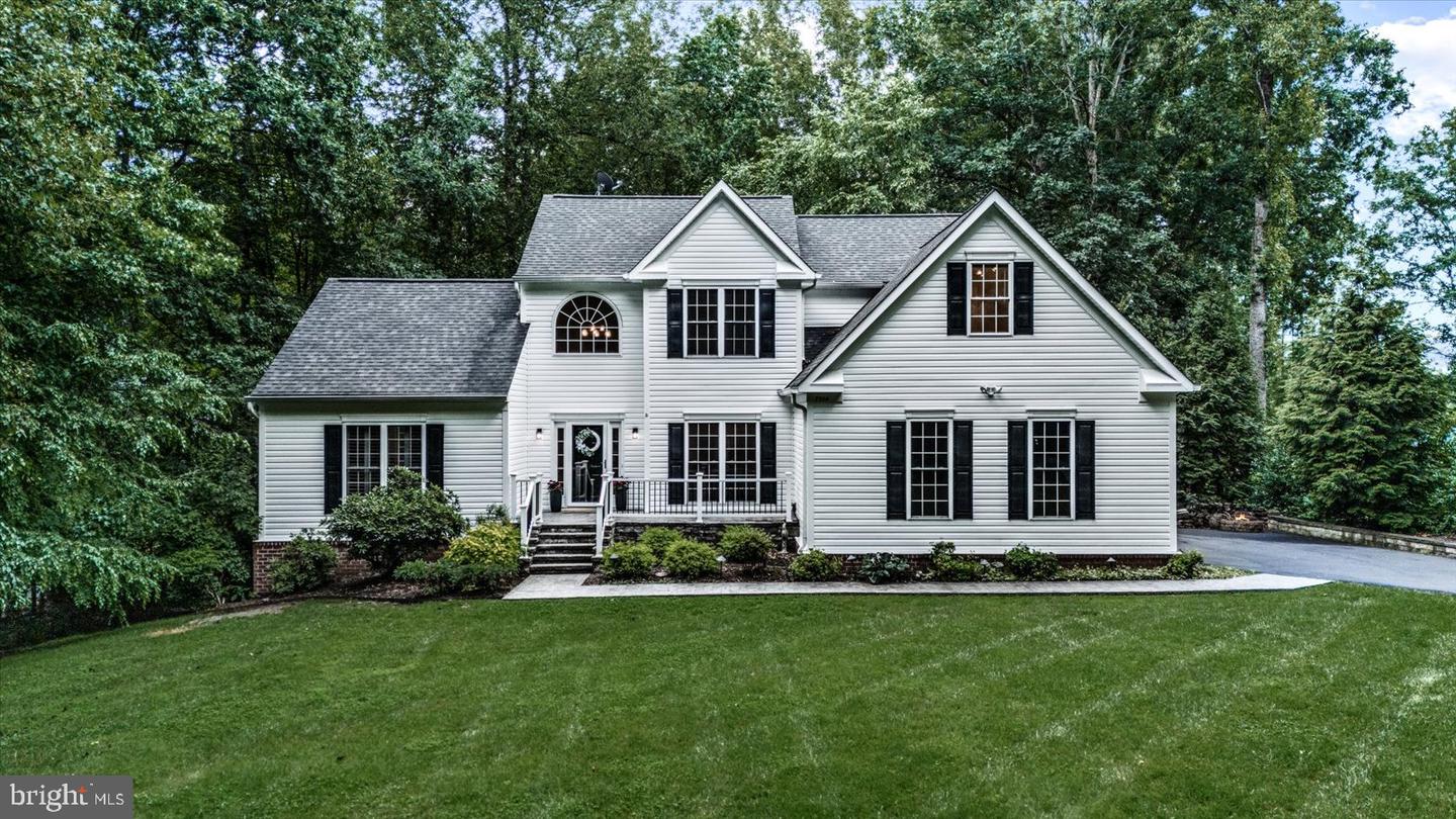 7924 GOLD LEAF CIR, SPOTSYLVANIA, Virginia 22551, 5 Bedrooms Bedrooms, ,4 BathroomsBathrooms,Residential,For sale,7924 GOLD LEAF CIR,VASP2032052 MLS # VASP2032052
