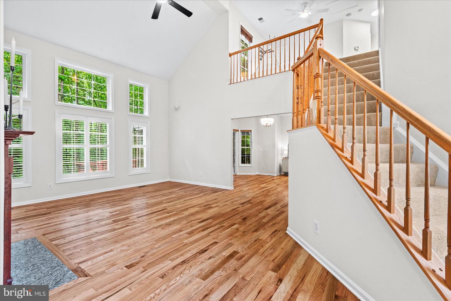 7924 GOLD LEAF CIR, SPOTSYLVANIA, Virginia 22551, 5 Bedrooms Bedrooms, ,4 BathroomsBathrooms,Residential,For sale,7924 GOLD LEAF CIR,VASP2032052 MLS # VASP2032052