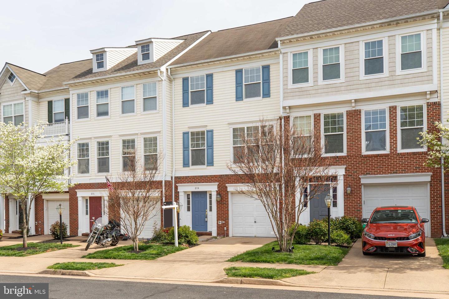 8114 RAINWATER CIR, MANASSAS, Virginia 20111, 3 Bedrooms Bedrooms, ,2 BathroomsBathrooms,Residential,For sale,8114 RAINWATER CIR,VAPW2091672 MLS # VAPW2091672