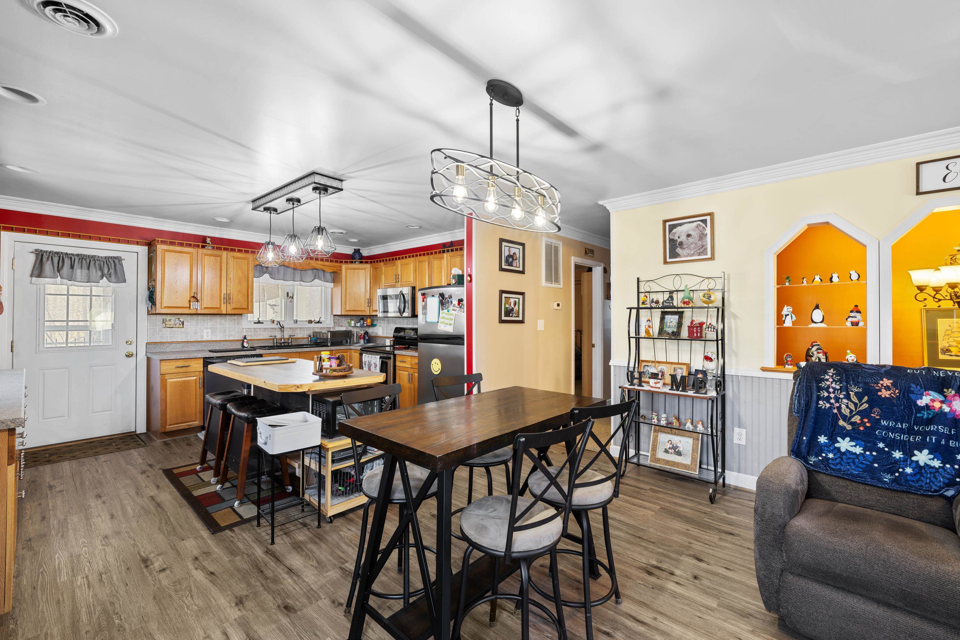 1751 NEW HOPE AND CRIMORA RD, CRIMORA, Virginia 24431, 5 Bedrooms Bedrooms, ,2 BathroomsBathrooms,Residential,1751 NEW HOPE AND CRIMORA RD,662586 MLS # 662586