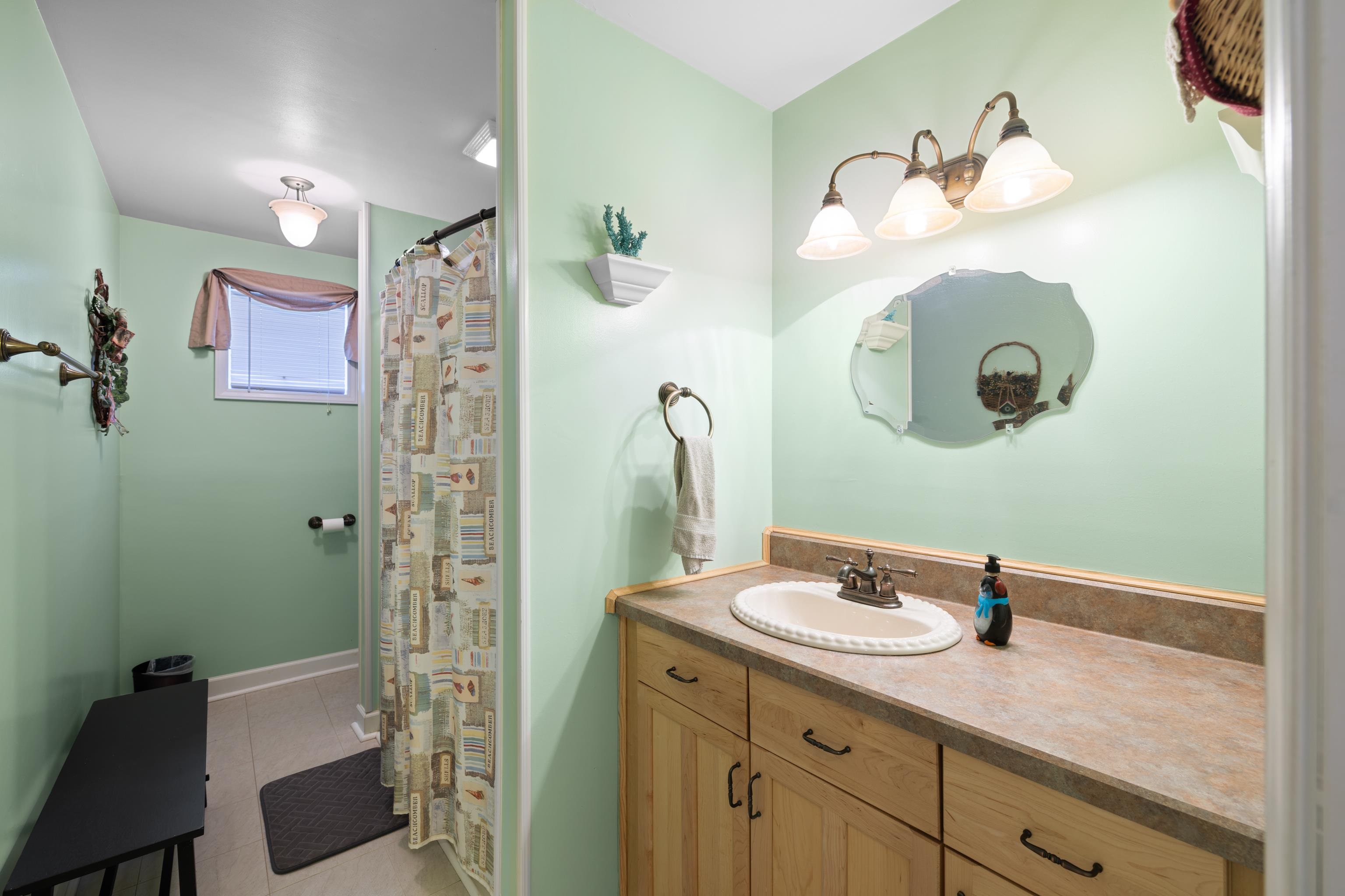 1751 NEW HOPE AND CRIMORA RD, CRIMORA, Virginia 24431, 5 Bedrooms Bedrooms, ,2 BathroomsBathrooms,Residential,1751 NEW HOPE AND CRIMORA RD,662586 MLS # 662586